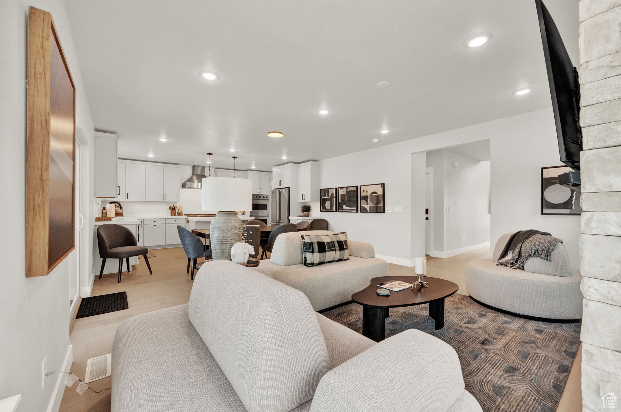 SAGE HEN - Residential