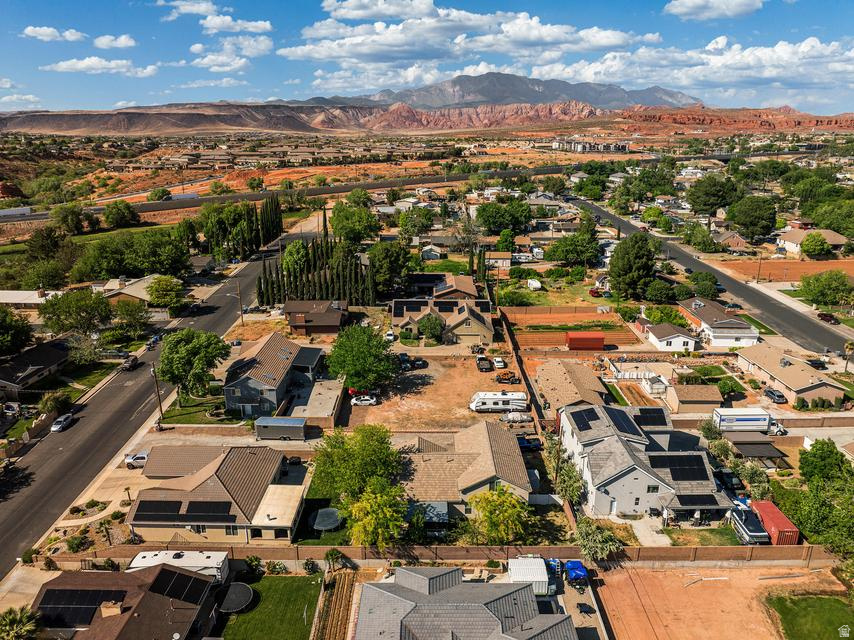 CLUFF MINOR SUBDIVISION - Residential