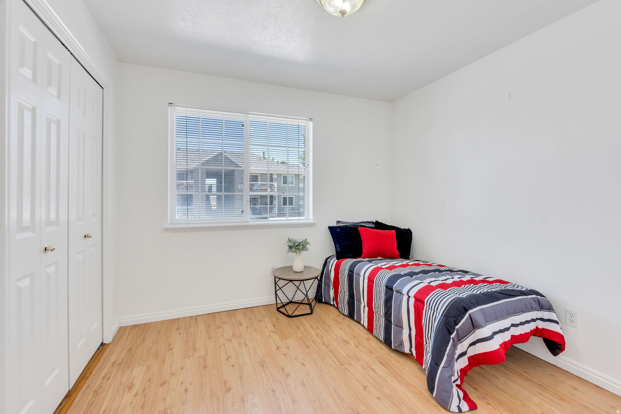 WESTON CONDO - Residential