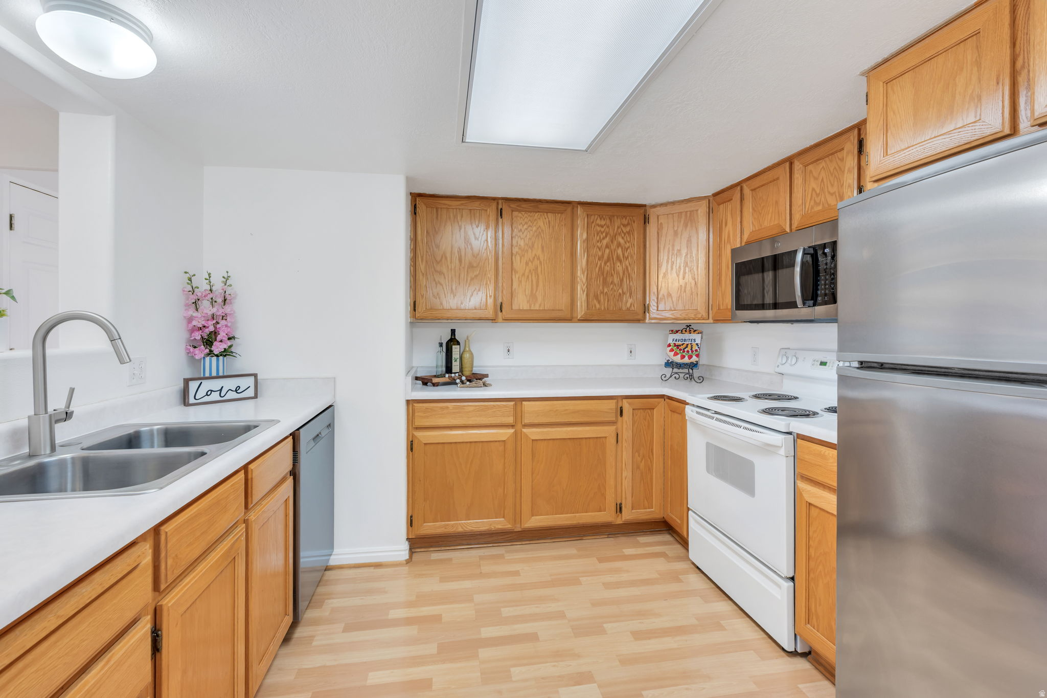 WESTON CONDO - Residential