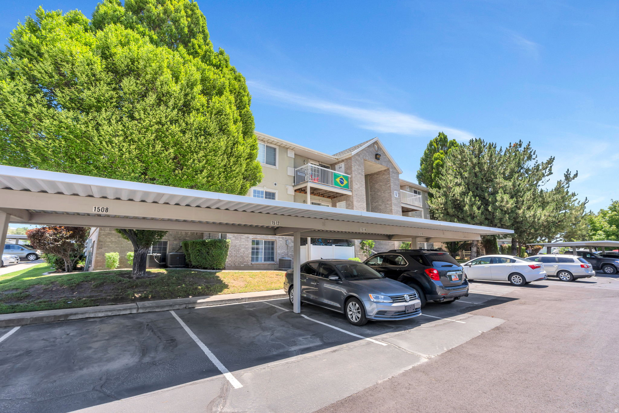 WESTON CONDO - Residential