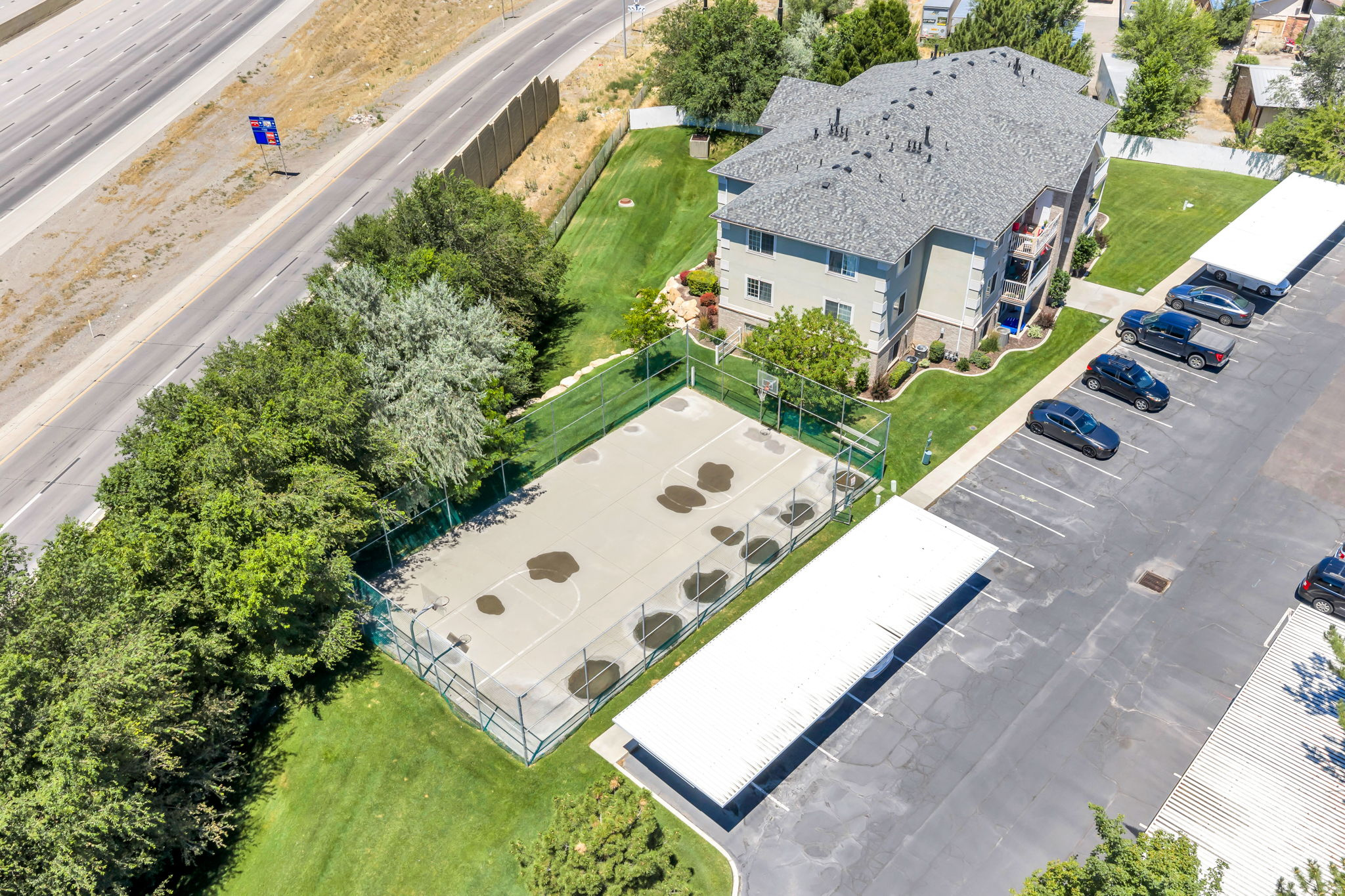 WESTON CONDO - Residential