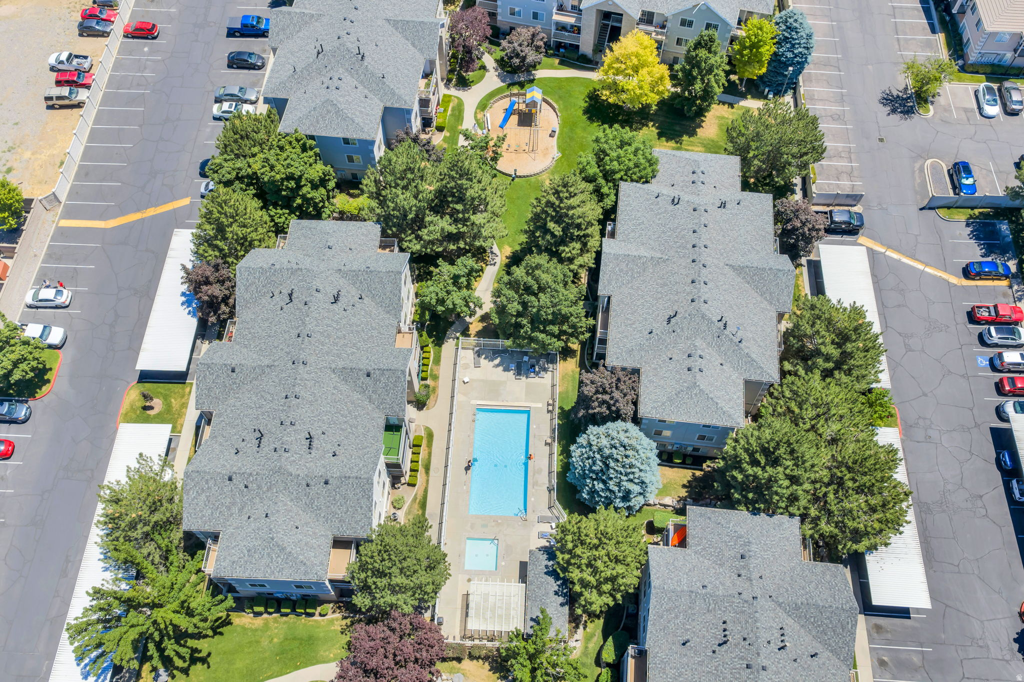 WESTON CONDO - Residential