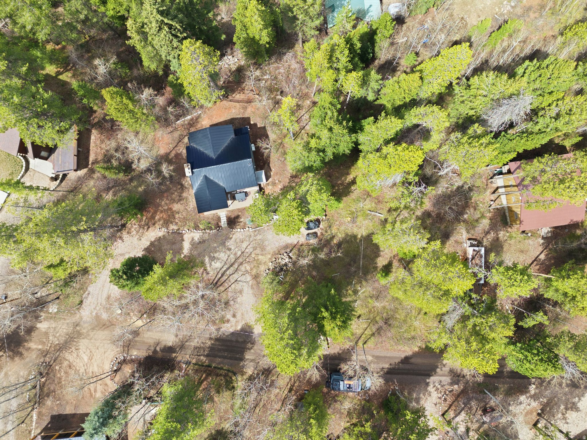 HIDDEN LAKE - Residential