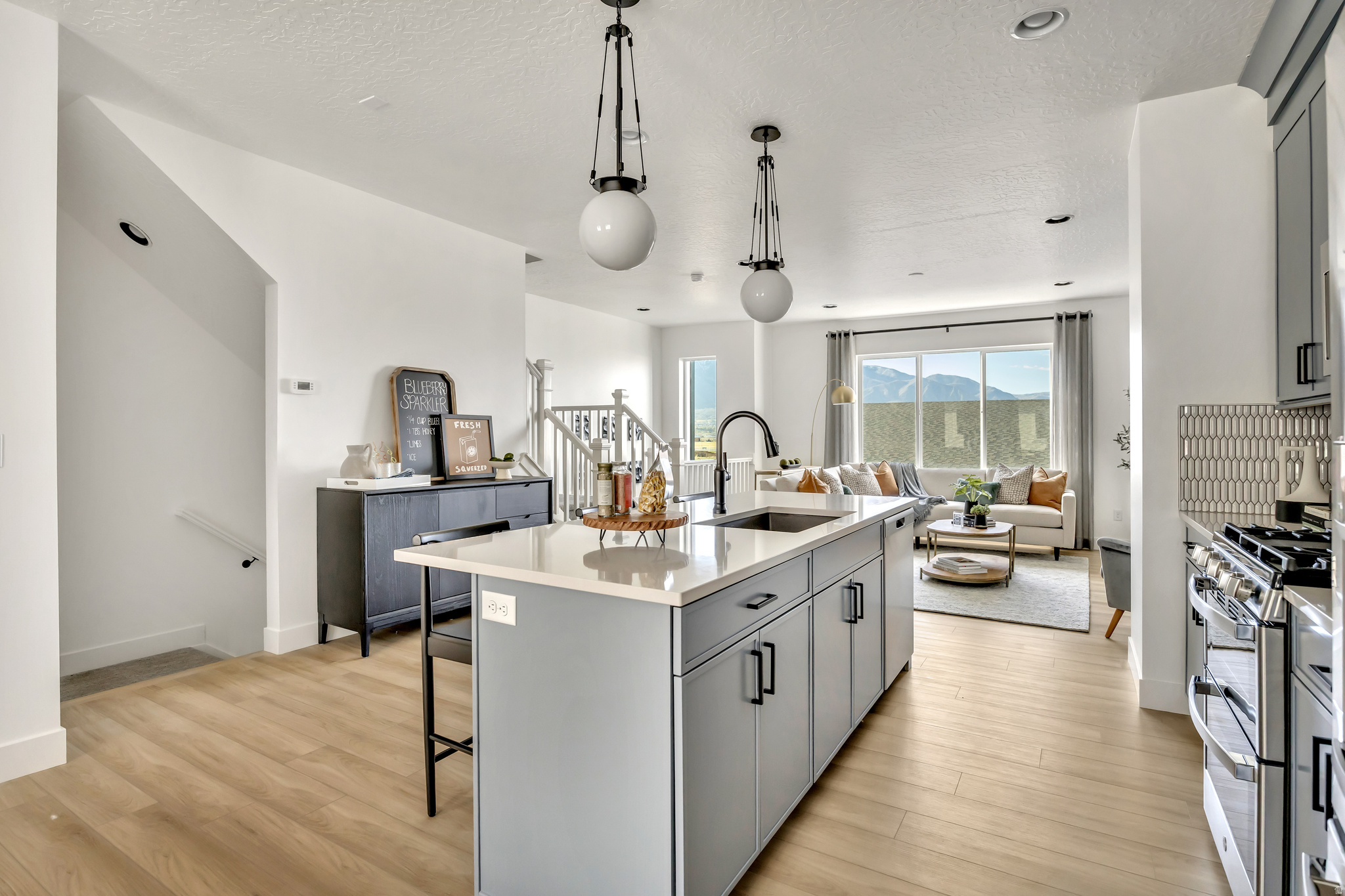 HARMONY PLACE - Residential
