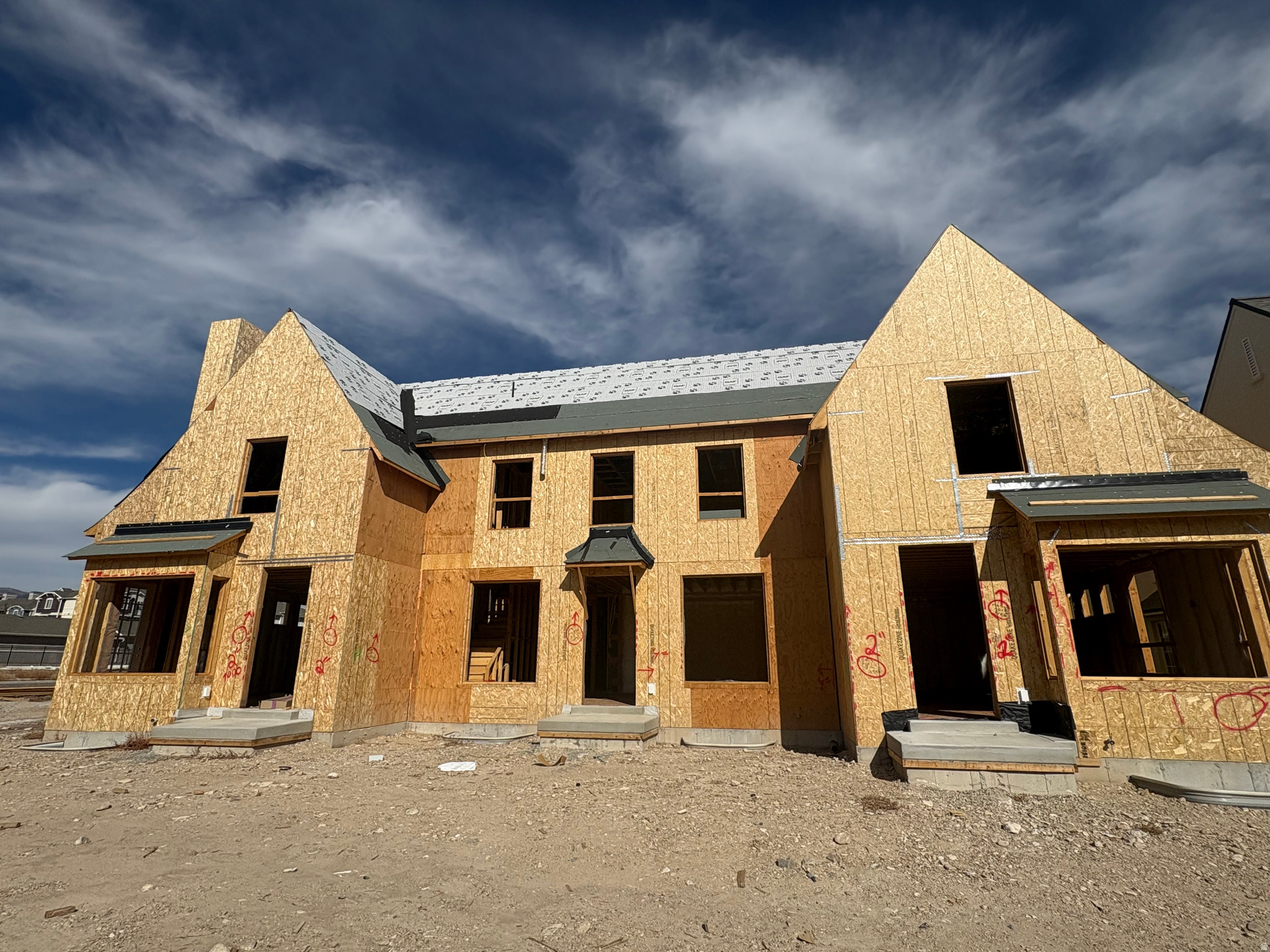 CAMDEN COMMONS - Residential