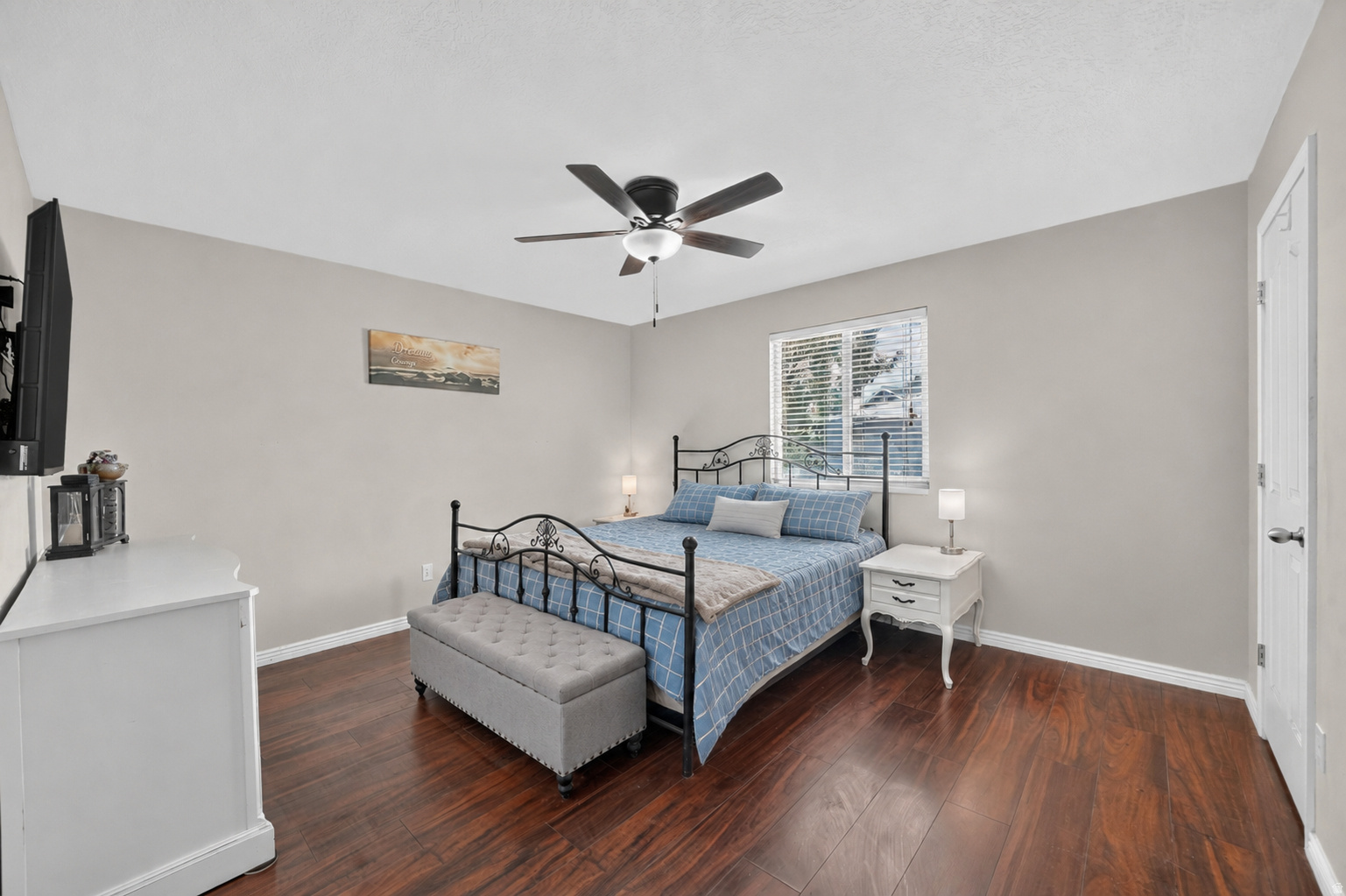 WESTERN SPRINGS - Residential