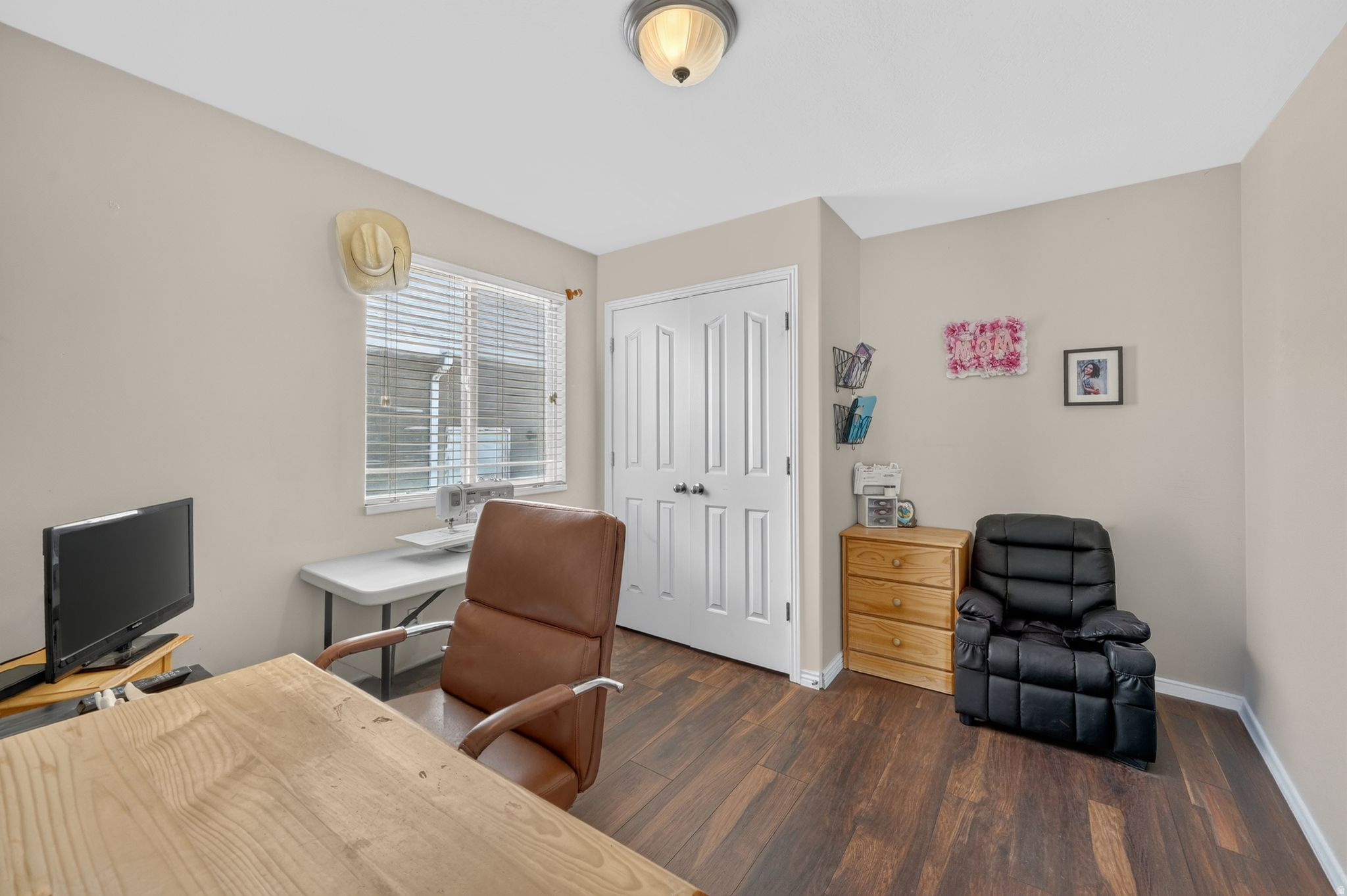 WESTERN SPRINGS - Residential