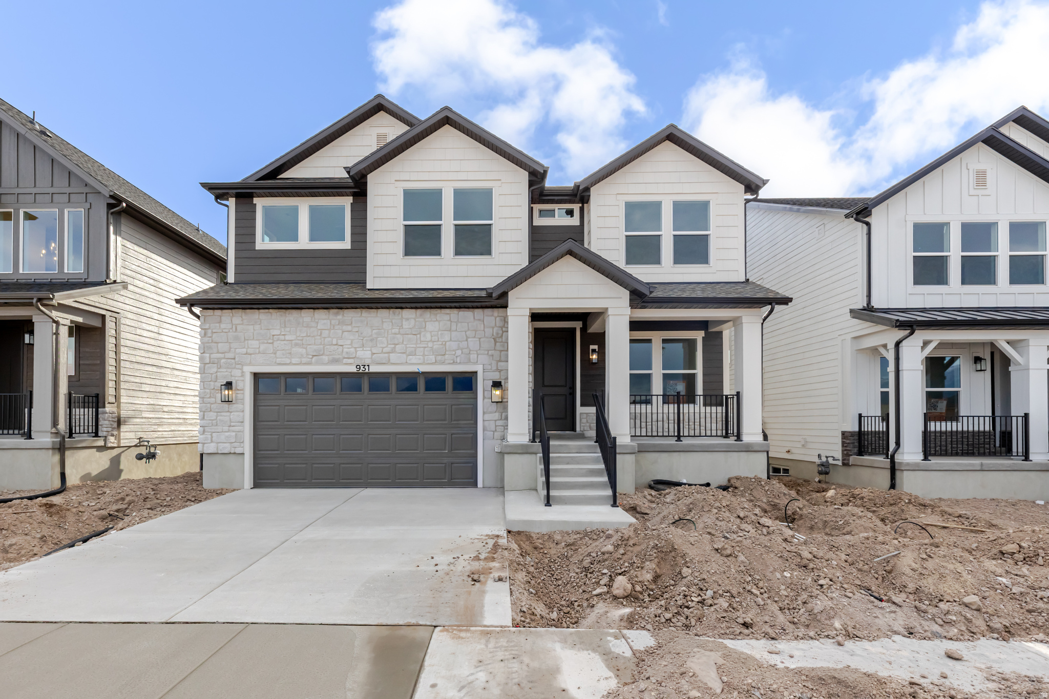 RIVER POINT - Residential