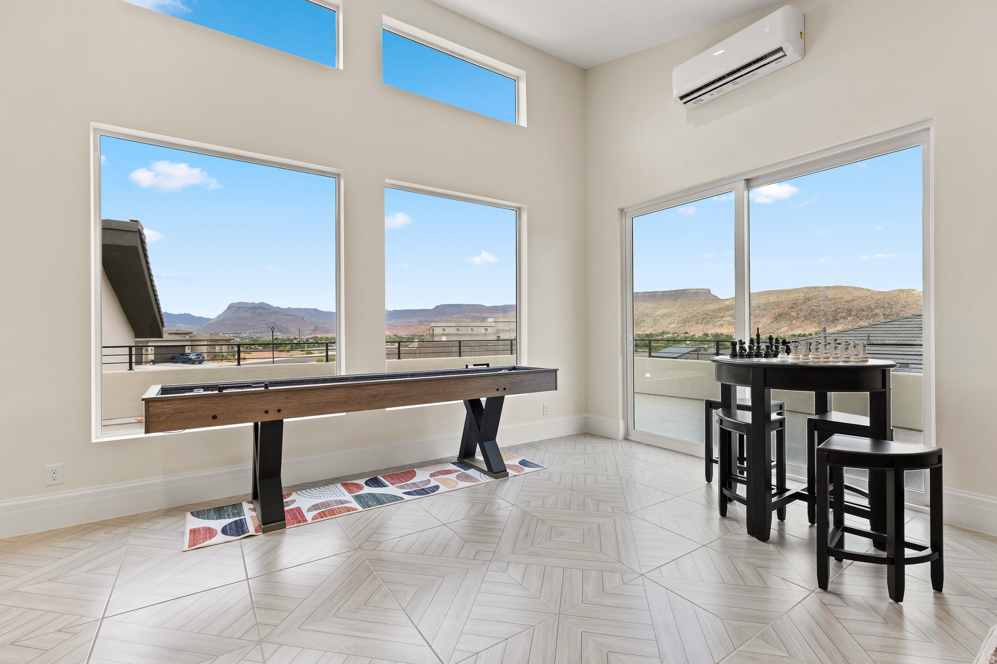 FALCON RIDGE PH 4 - Residential