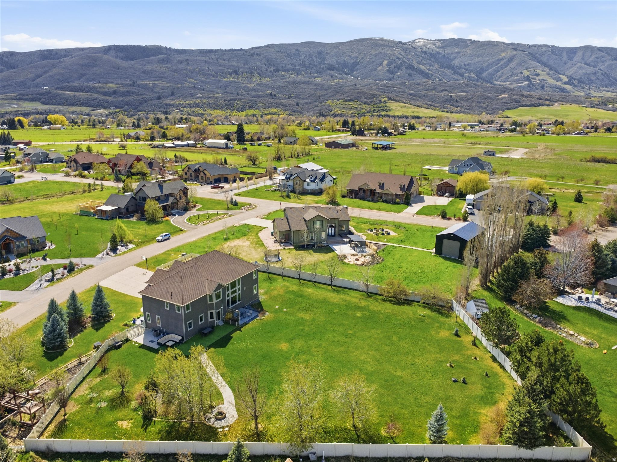 EDEN ACRES - Residential