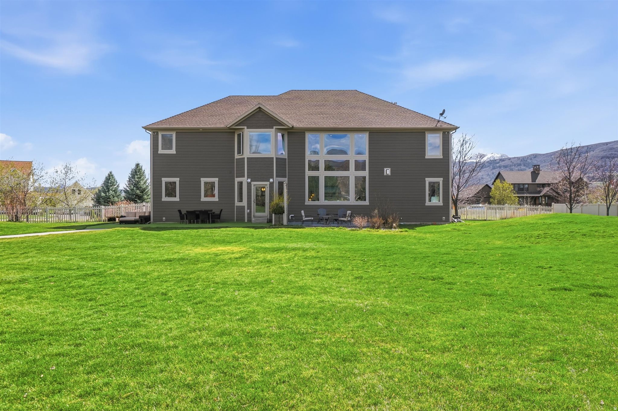 EDEN ACRES - Residential