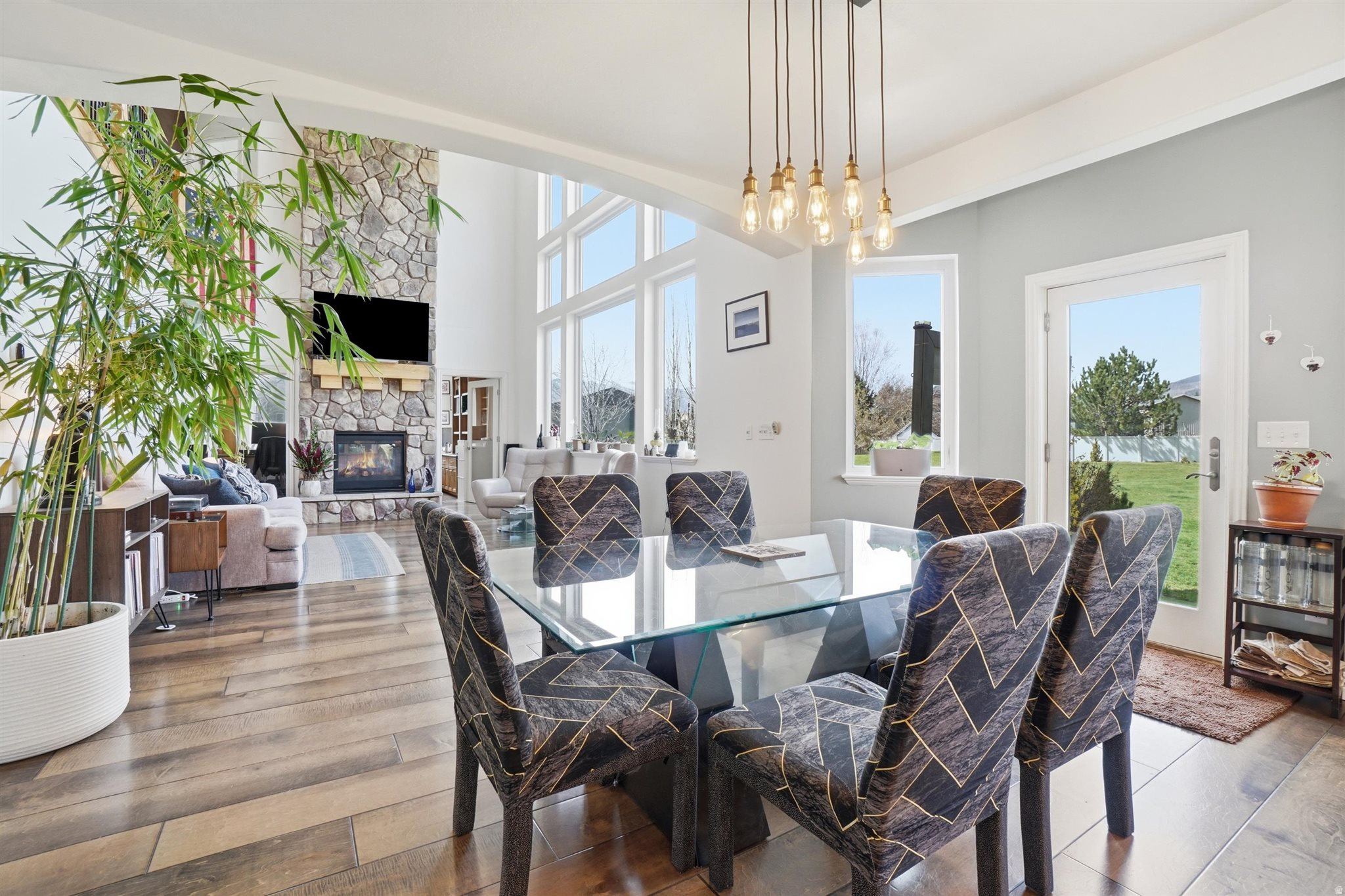 EDEN ACRES - Residential