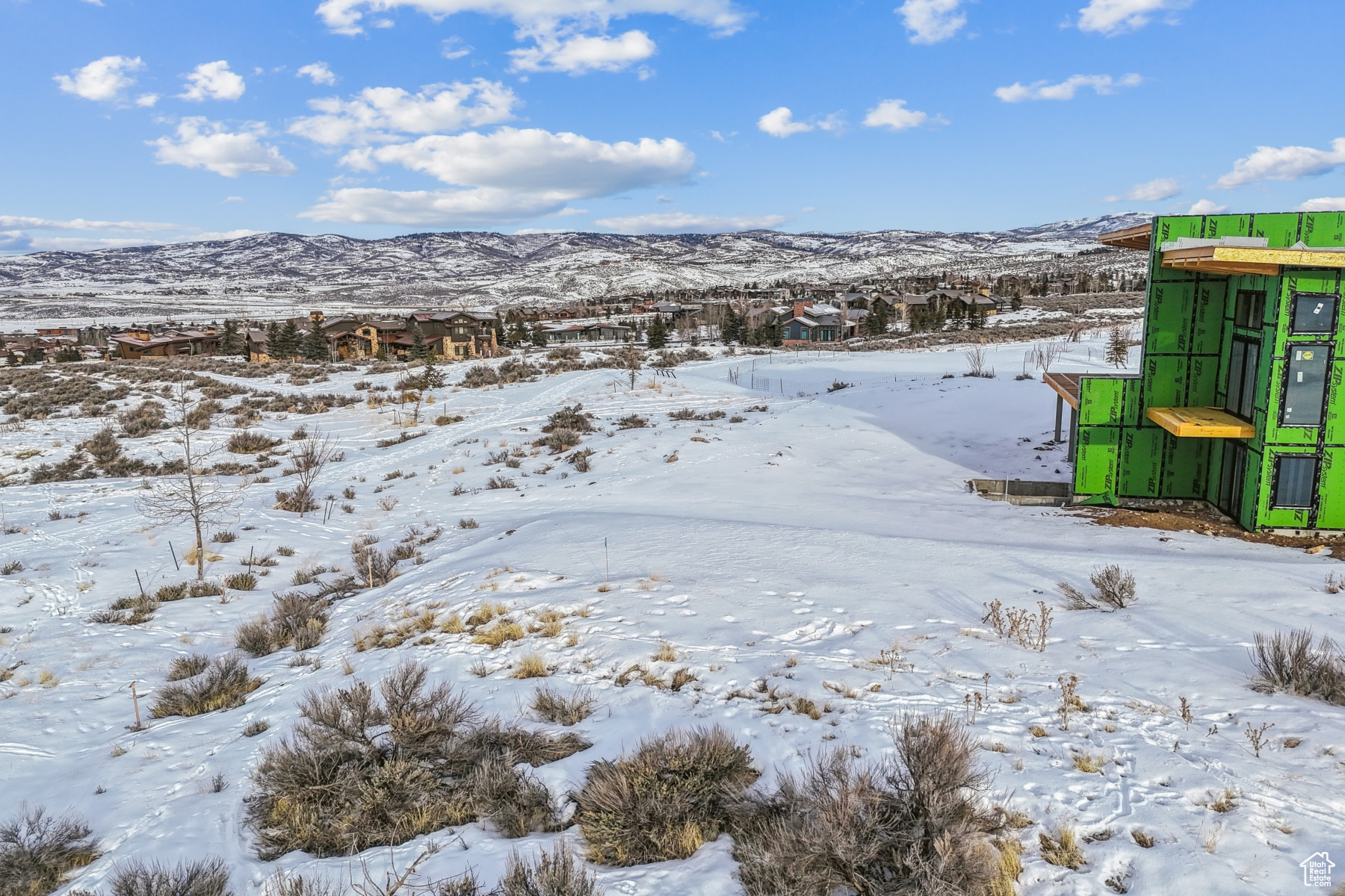 PROMONTORY SAGE HILLS ESTATES - Residential
