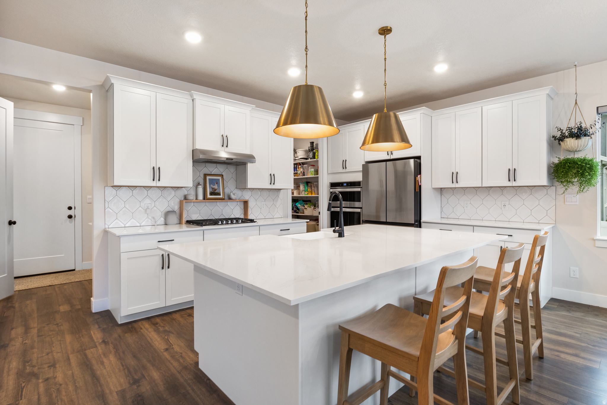 MAPLETON GROVE - Residential