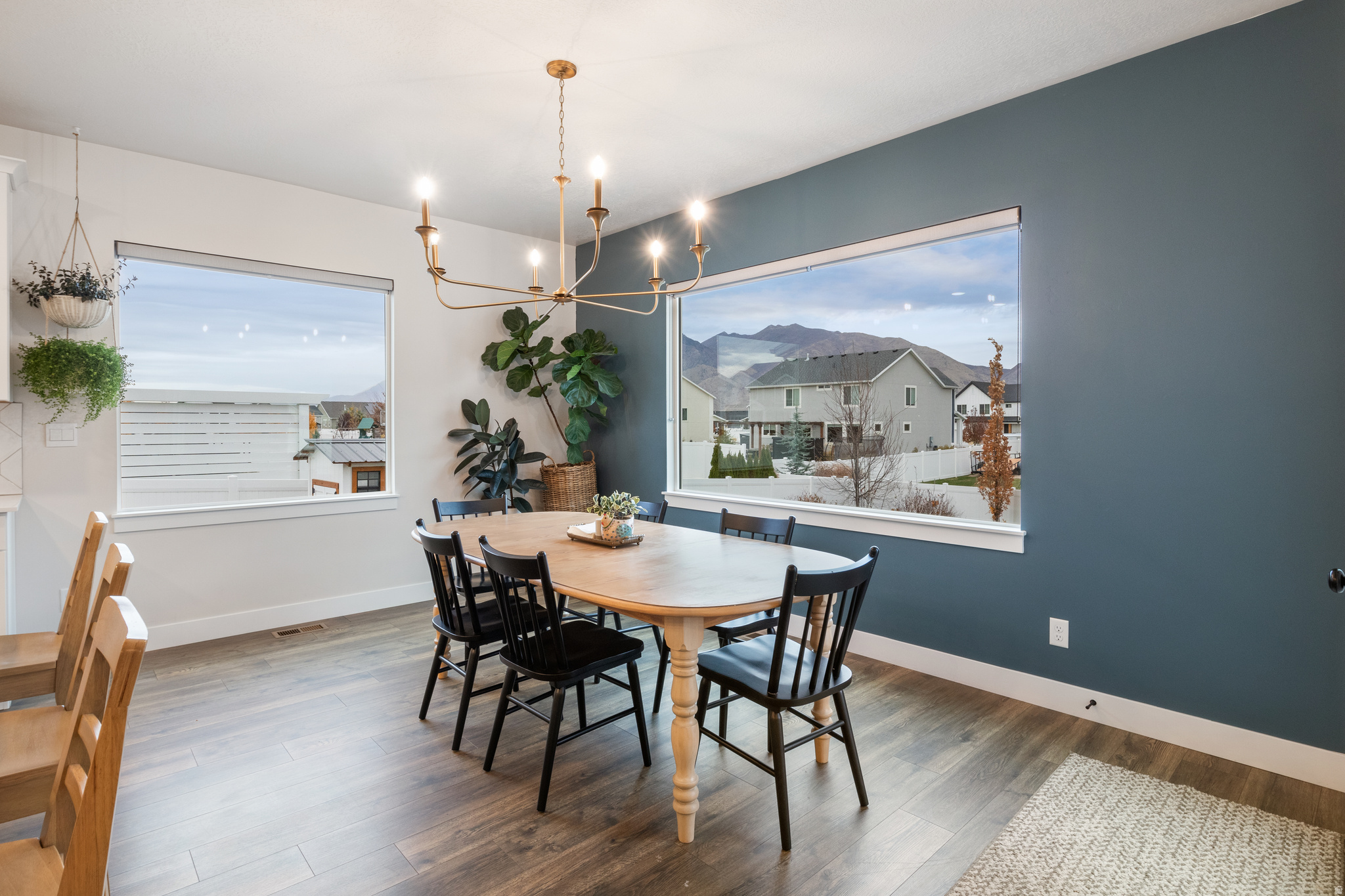 MAPLETON GROVE - Residential