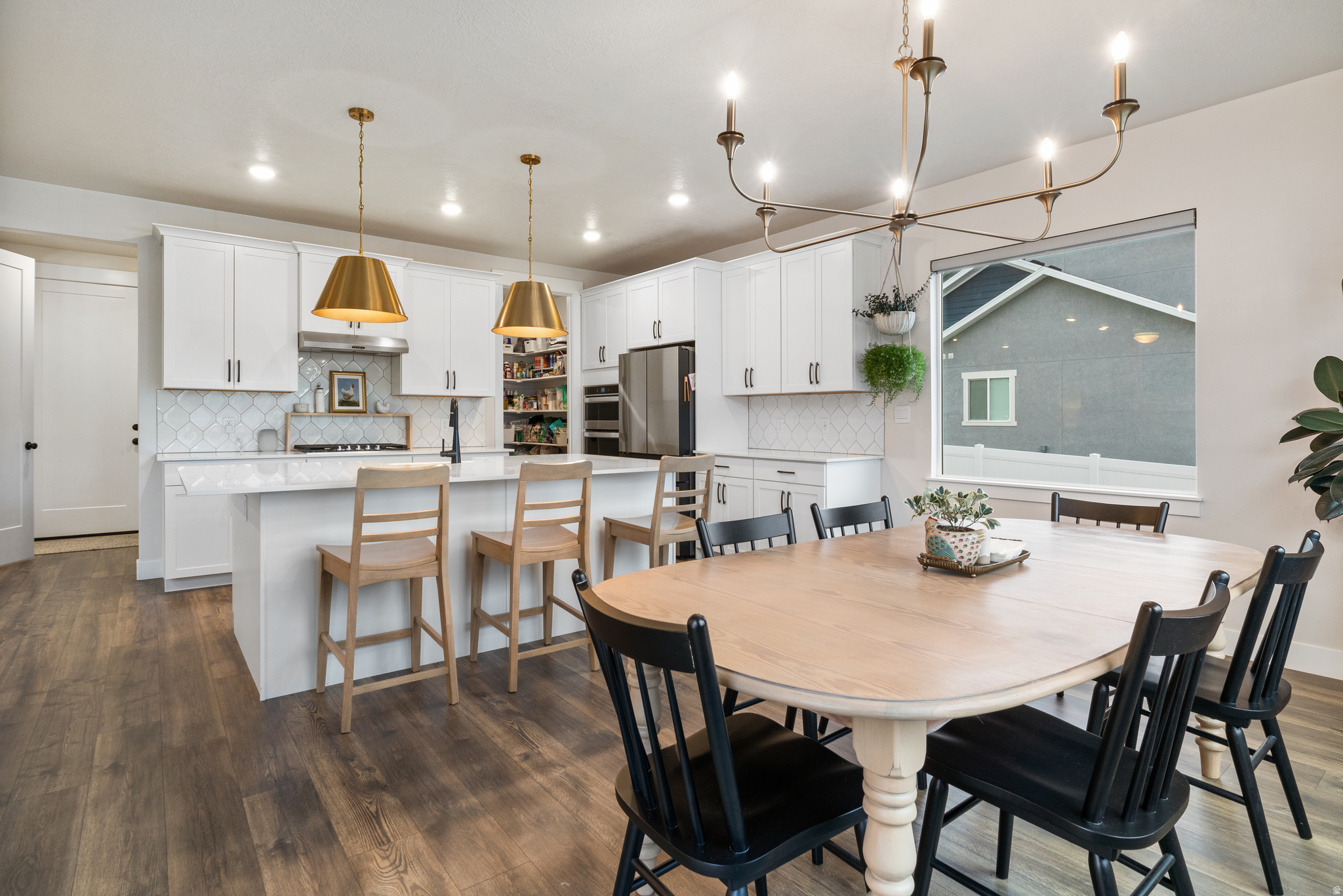 MAPLETON GROVE - Residential