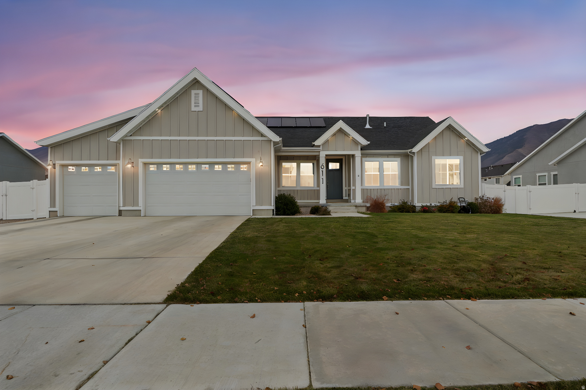 MAPLETON GROVE - Residential
