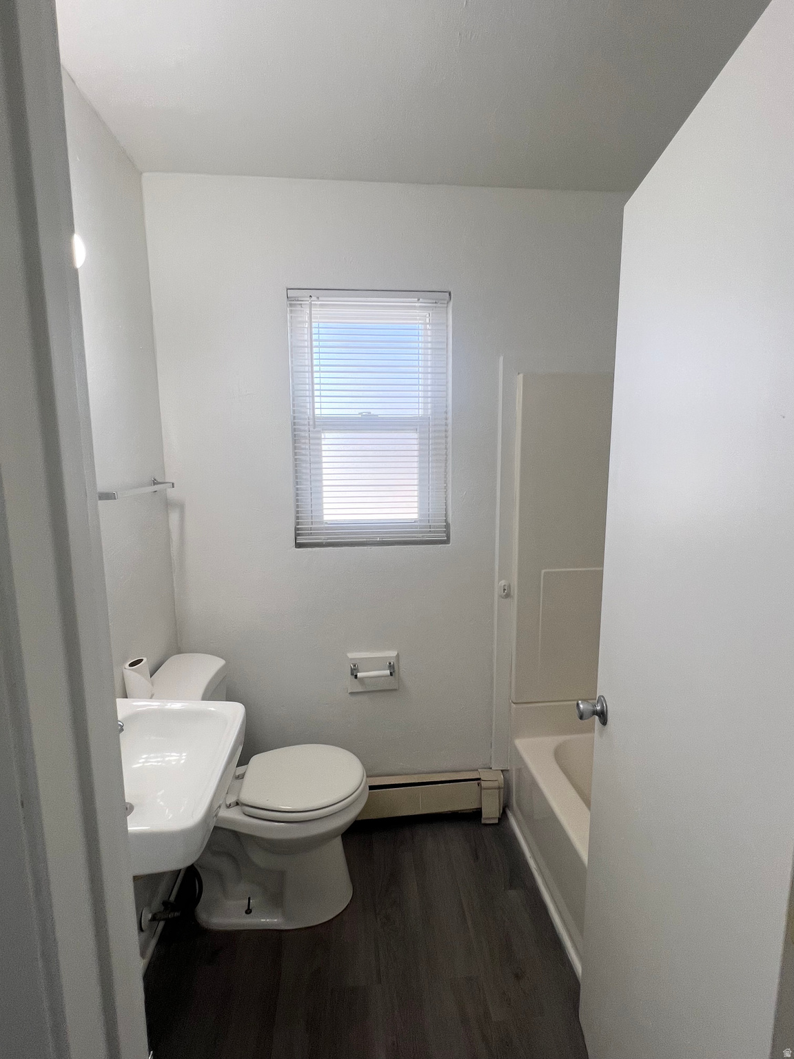 WELBY AVENUE SUB - Residential Lease
