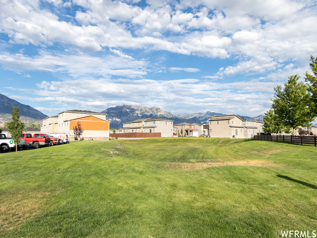 TUCKER ROW AT WATERS EDGE - Residential
