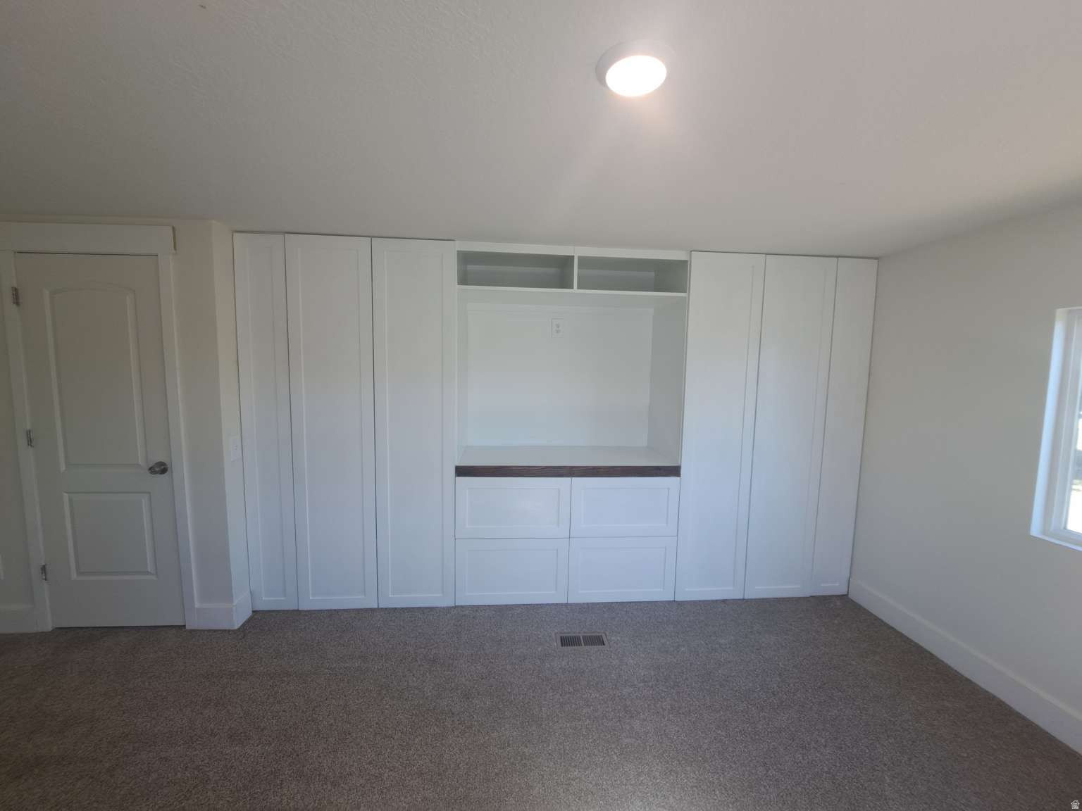 YOUNG PROPERTY - Residential