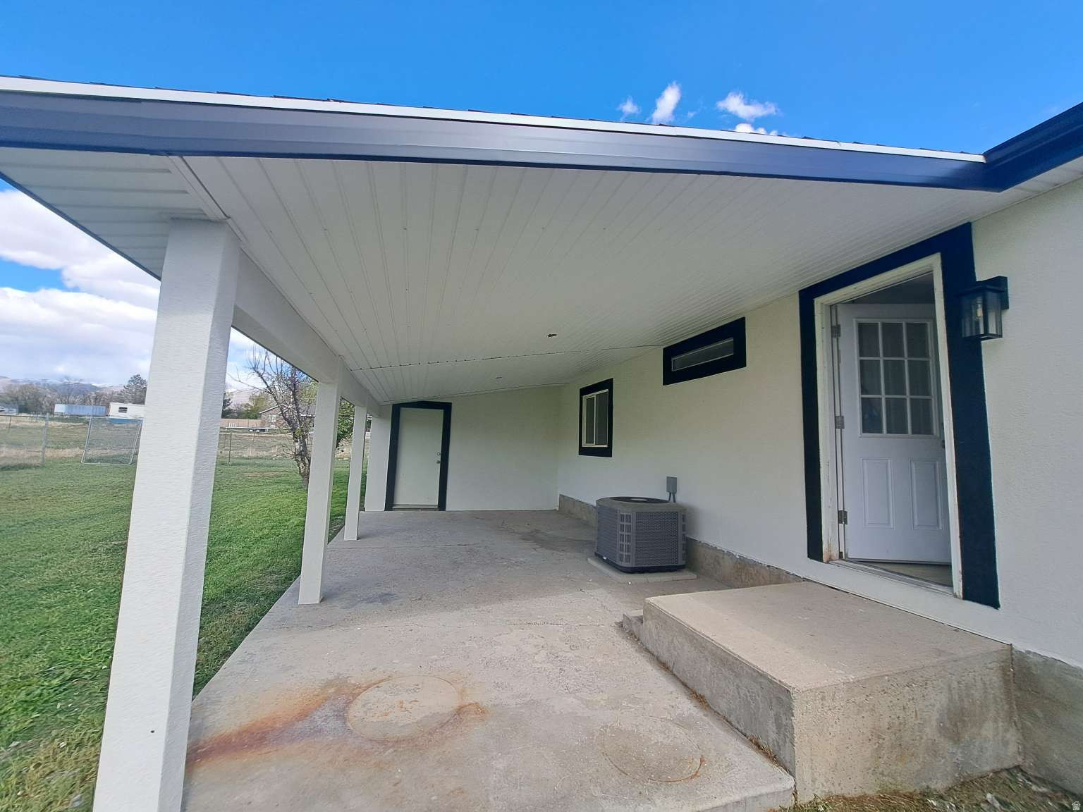 YOUNG PROPERTY - Residential
