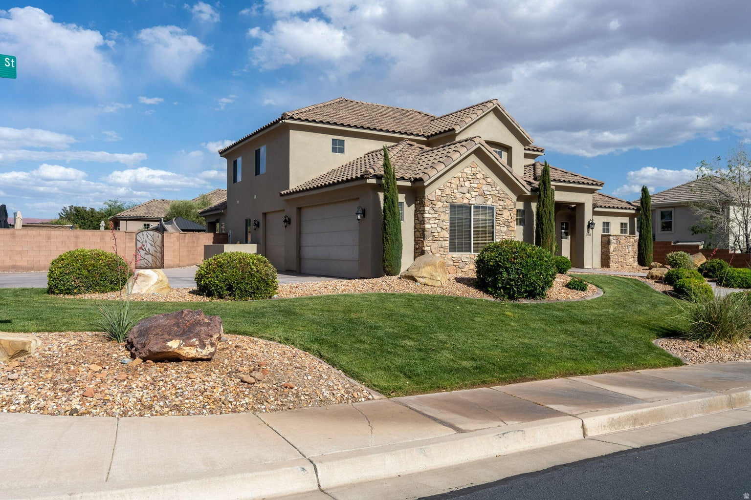 JEDORA ESTATES 1 - Residential