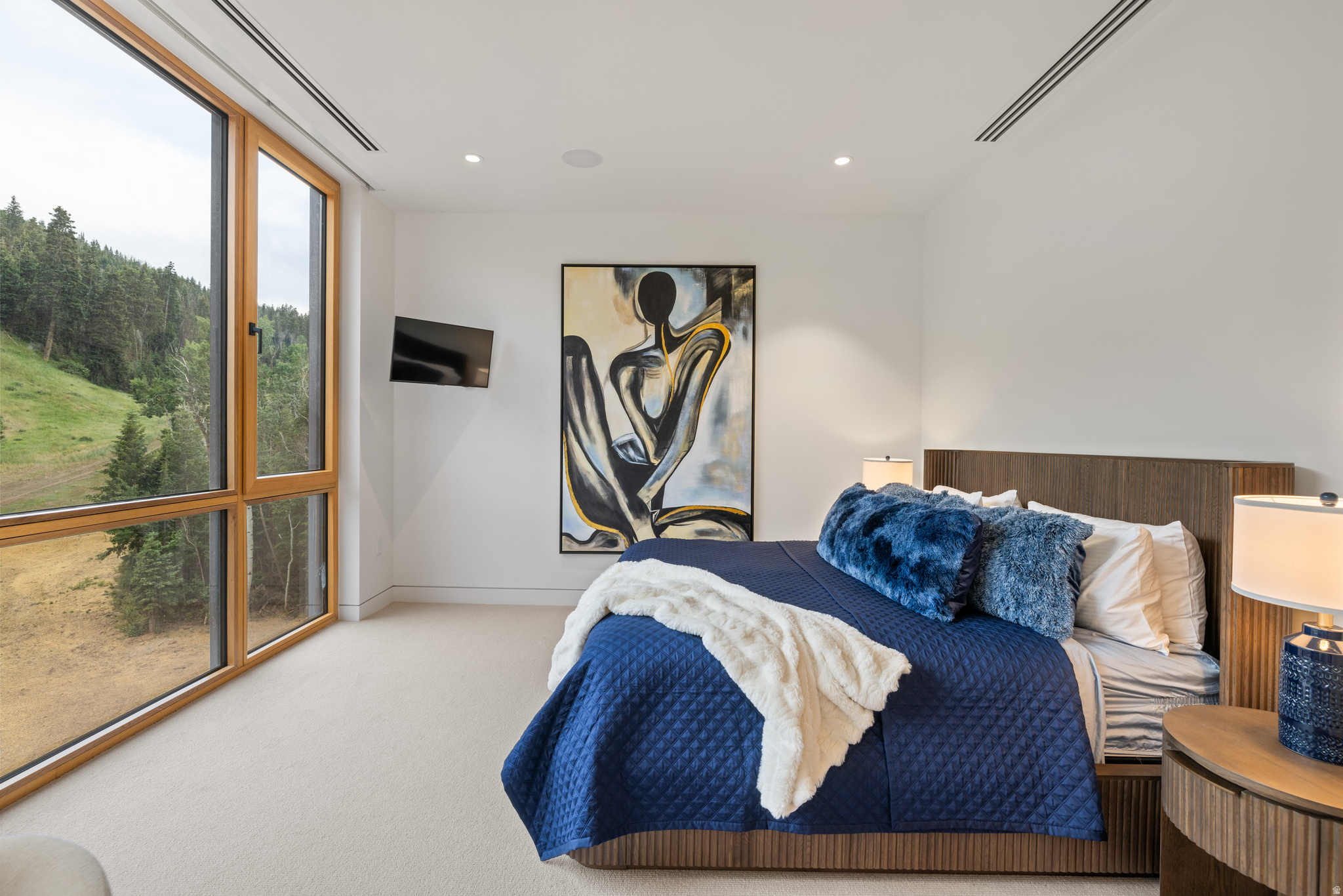 FOUNDERS PLACE - Residential