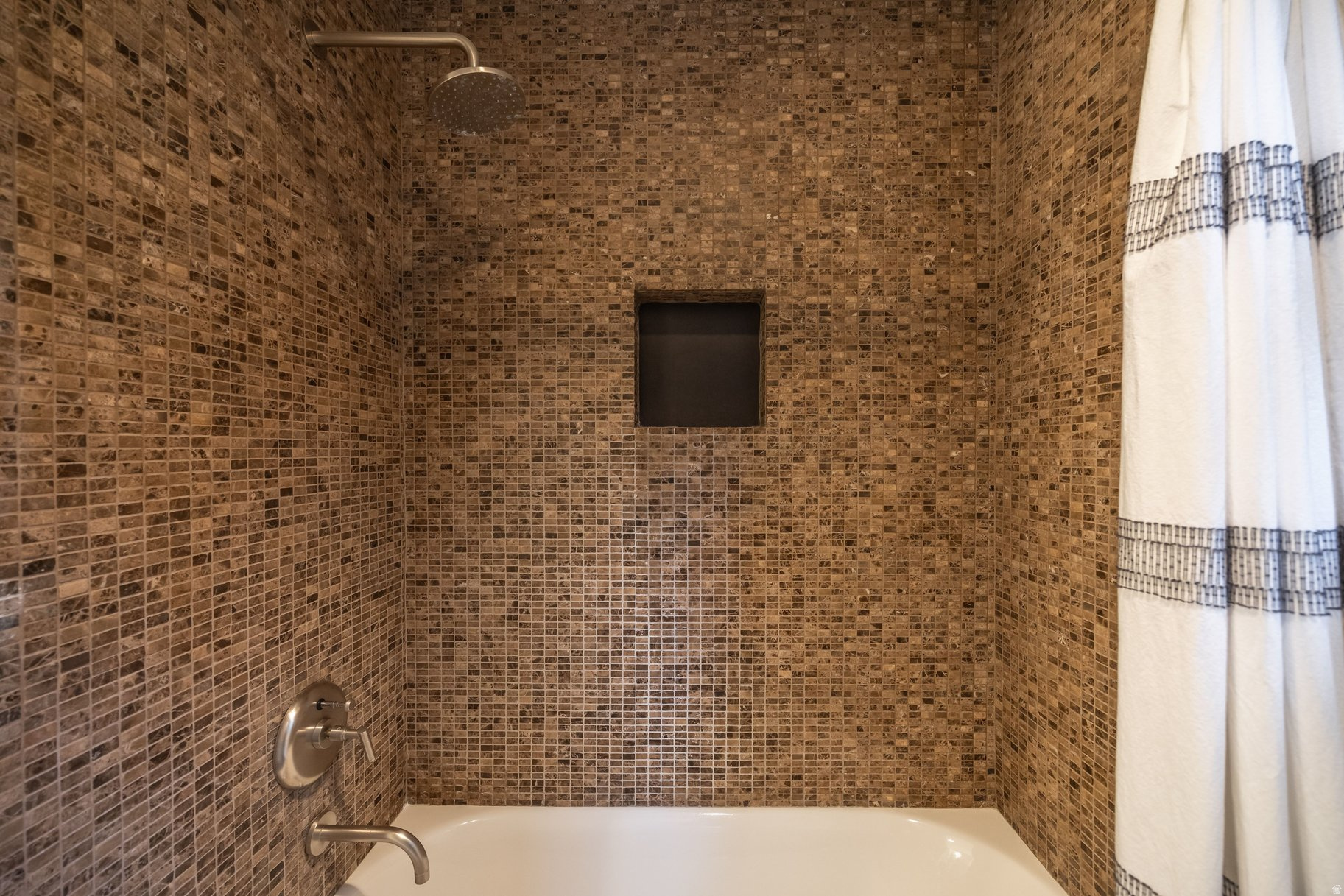 RIDGE AVENUE SUBDIVISION - Residential