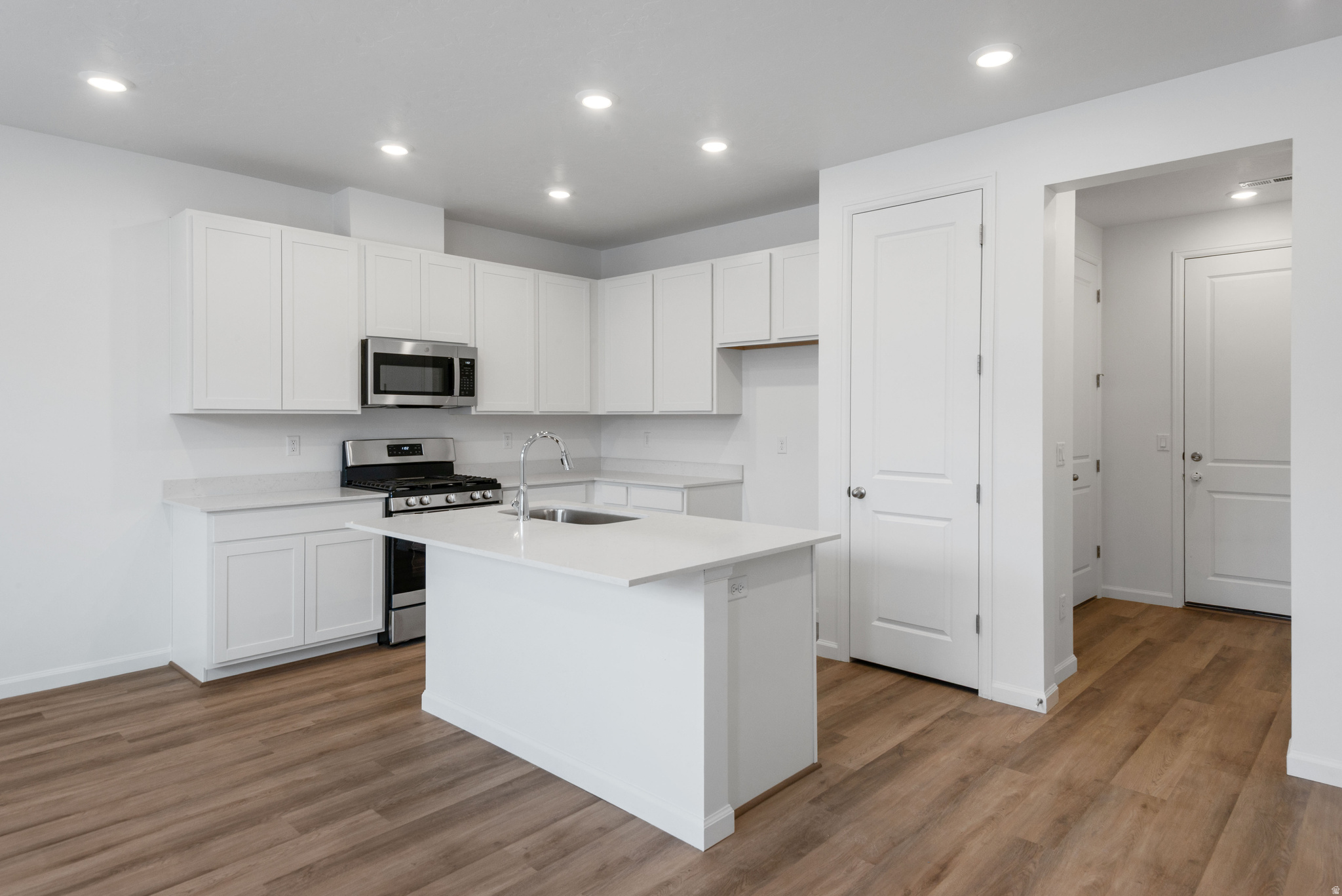 VILLAGES AT ARROWHEAD PARK - Residential