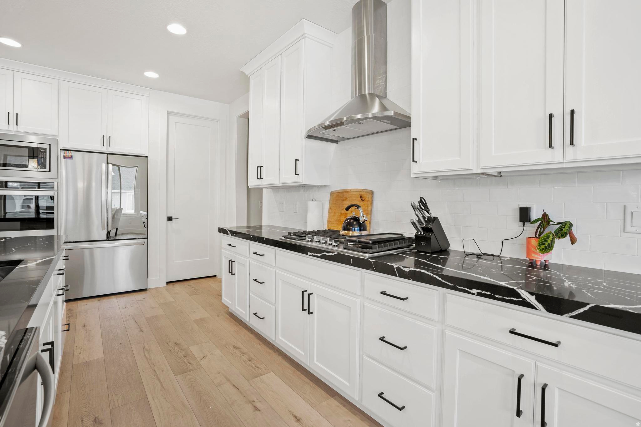 TAYLOR MEADOWS - Residential