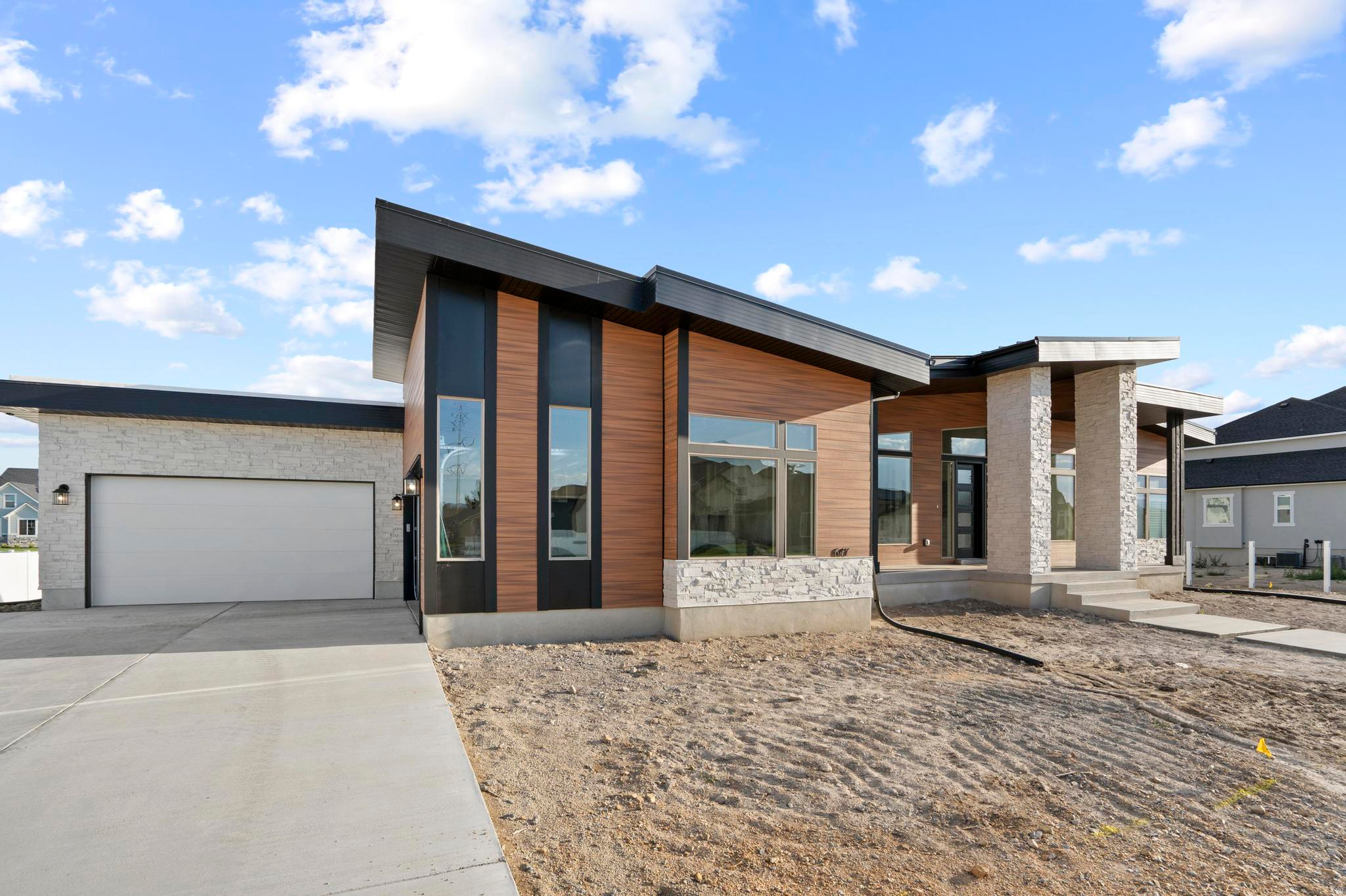 TAYLOR MEADOWS - Residential