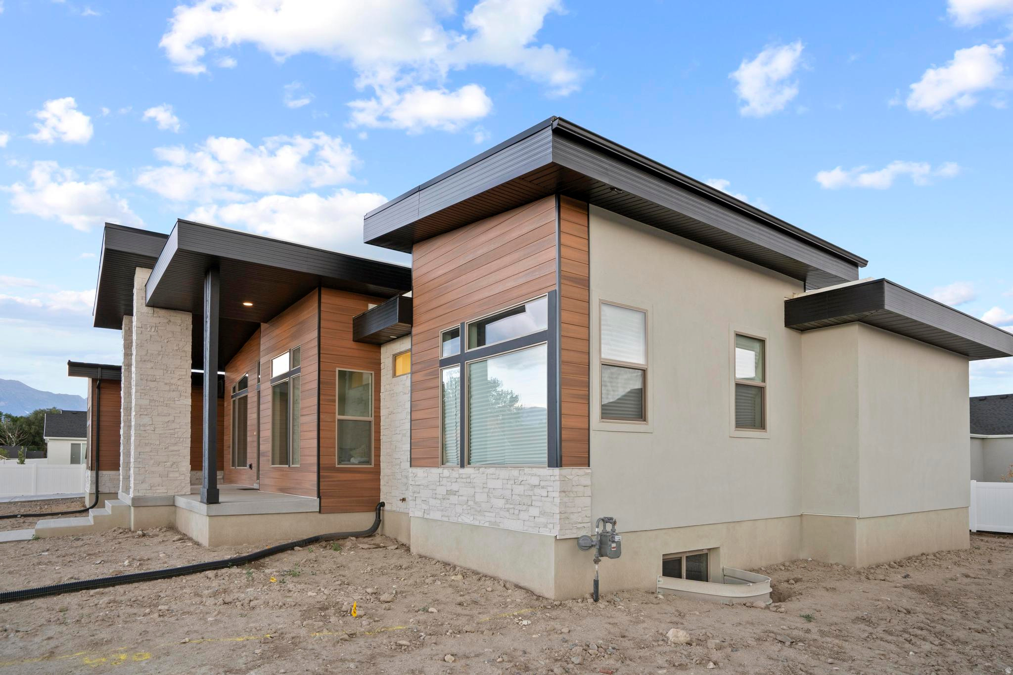 TAYLOR MEADOWS - Residential