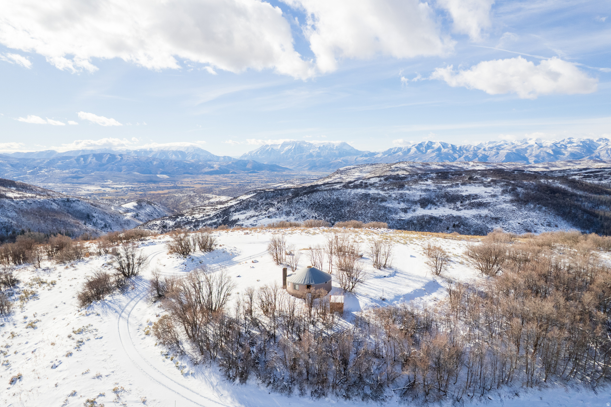 WOLF CREEK - Land