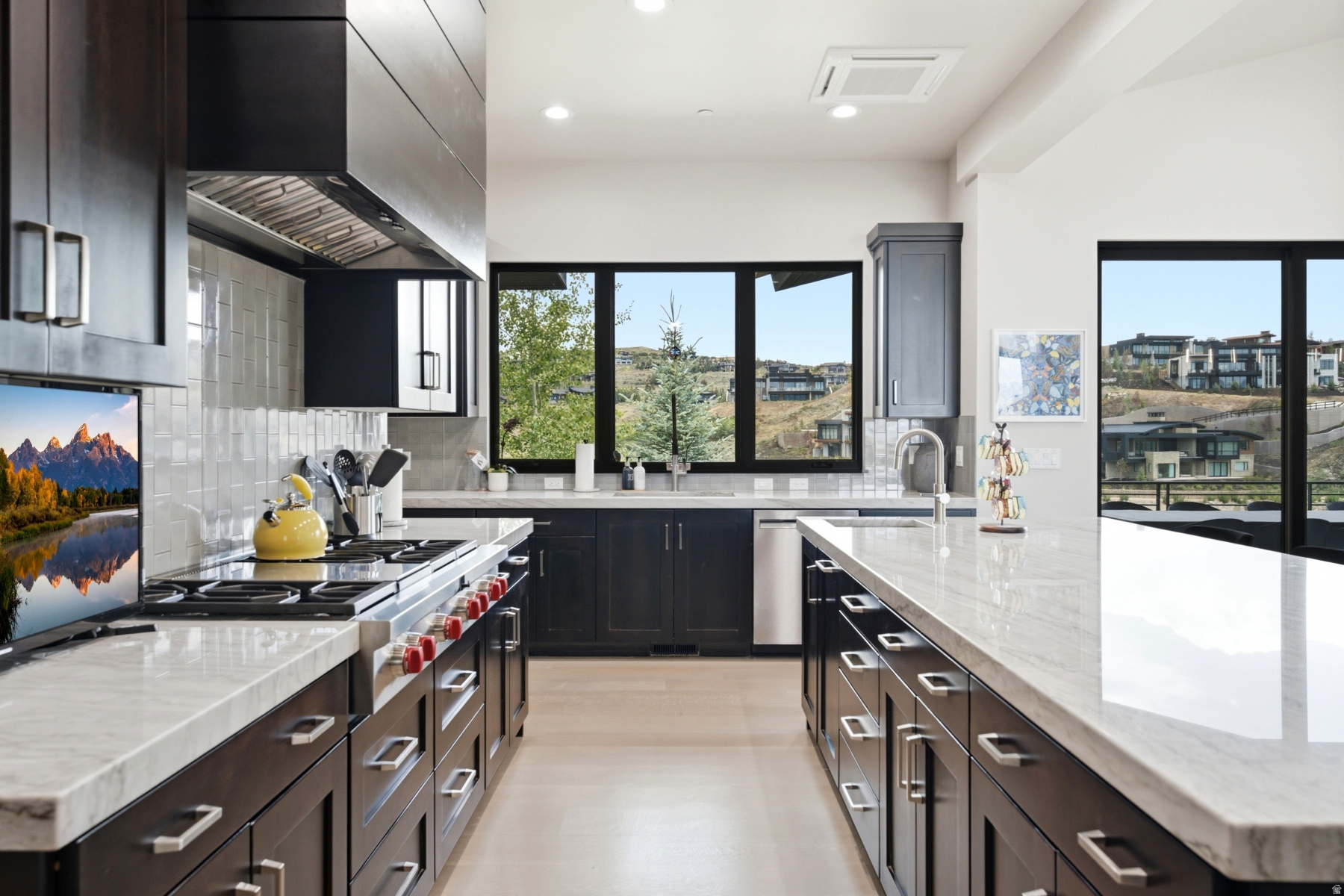 PROMONTORY RIDGE PHASE 1 SUBDIVISION - Residential