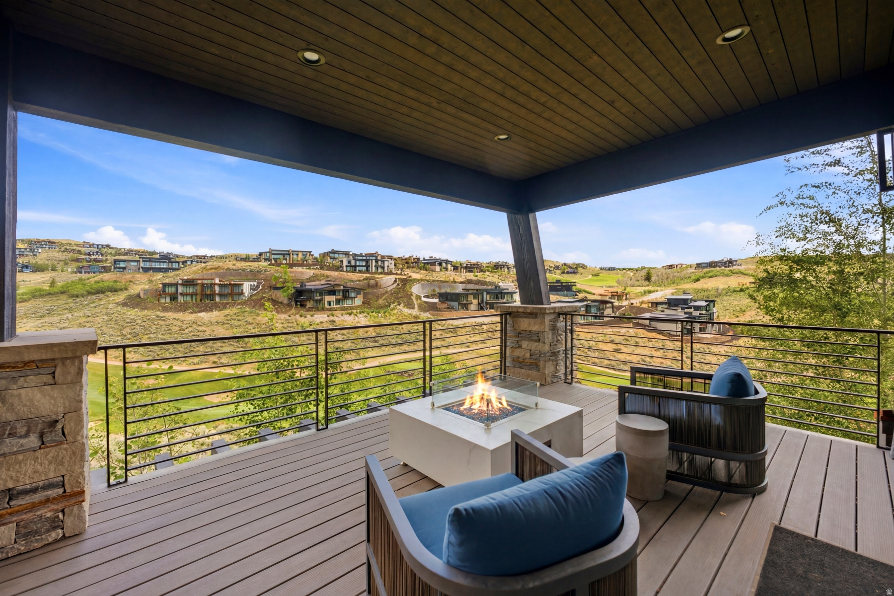PROMONTORY RIDGE PHASE 1 SUBDIVISION - Residential