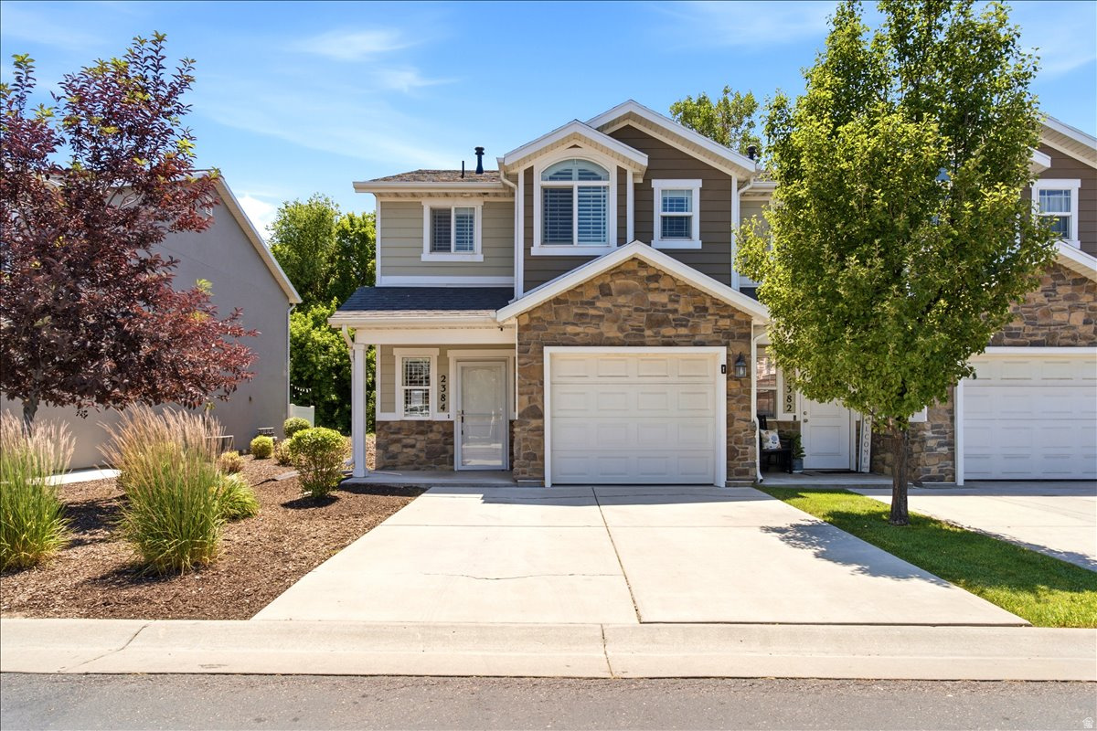 CAMELOT COVE - Residential