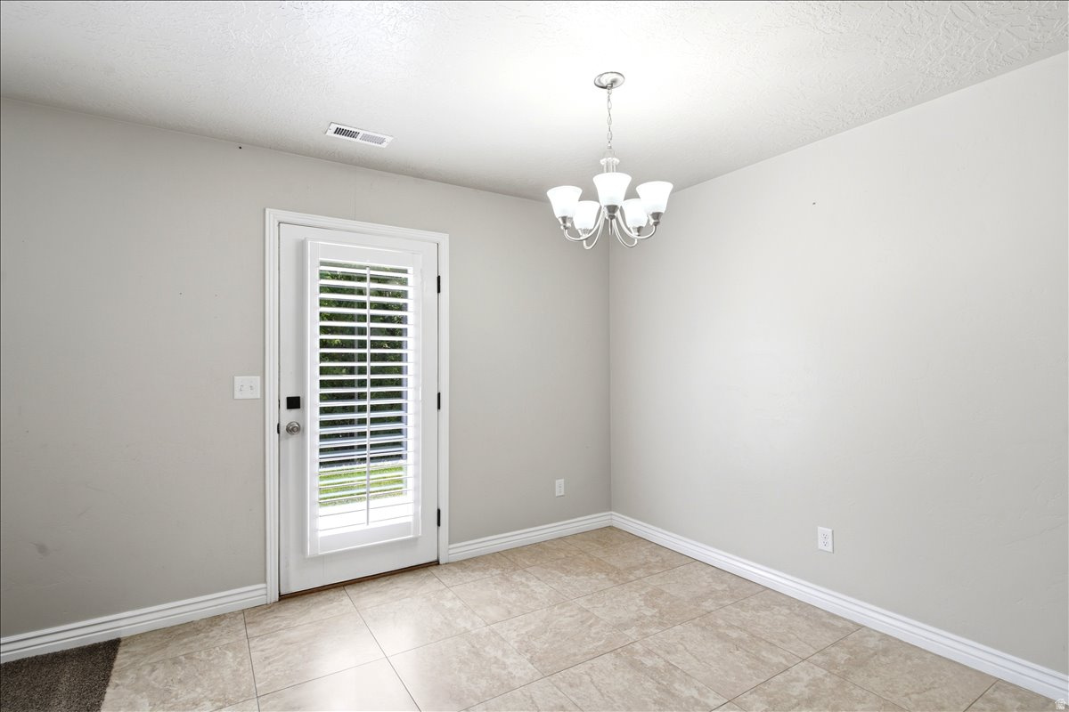 CAMELOT COVE - Residential