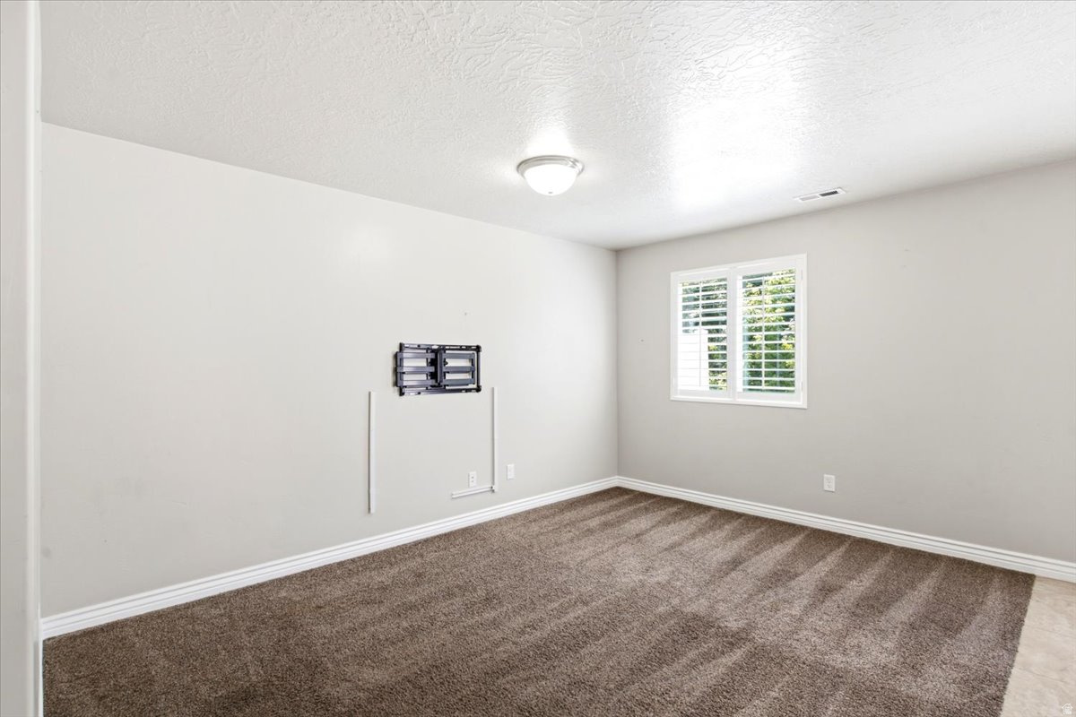 CAMELOT COVE - Residential