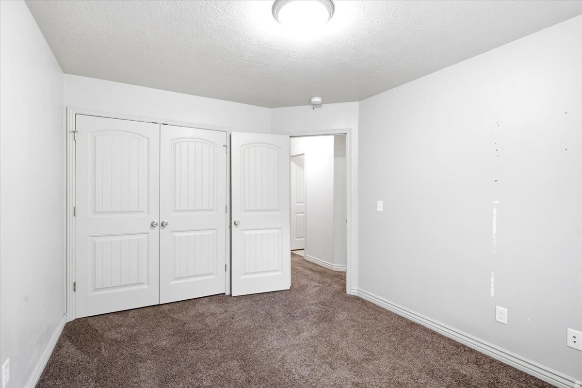 CAMELOT COVE - Residential