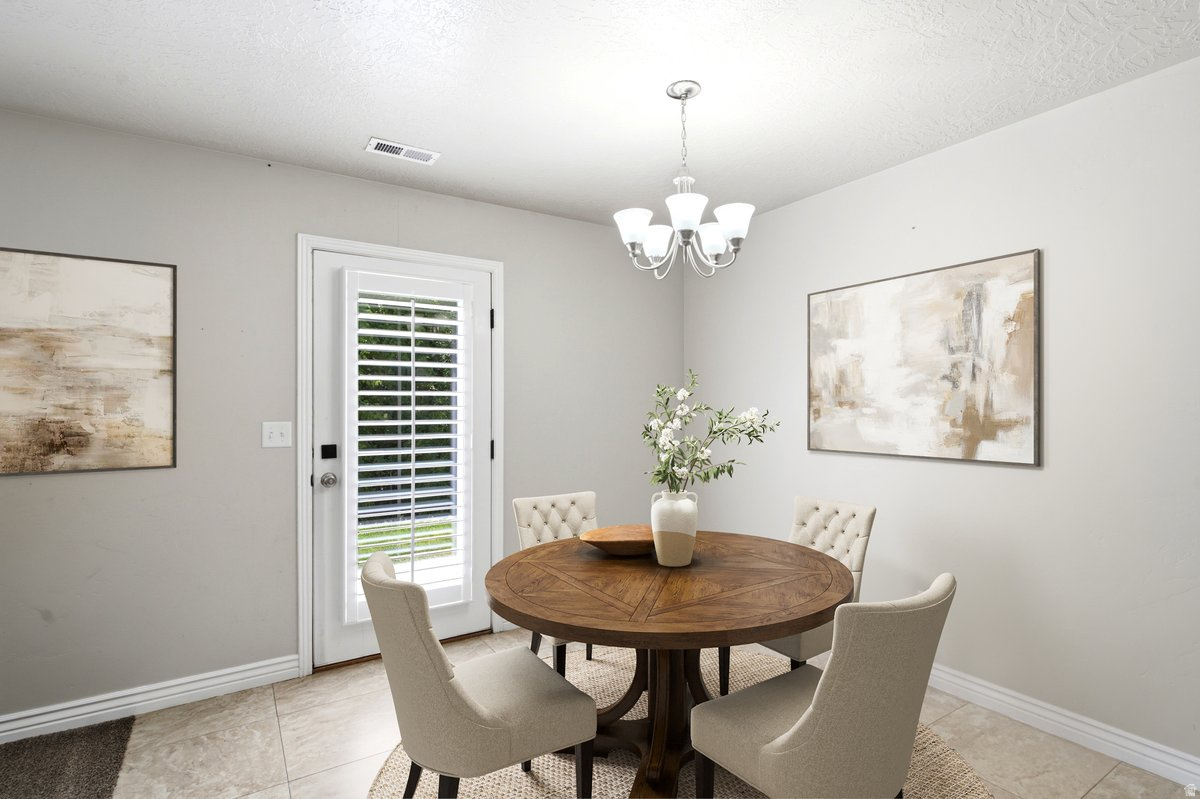 CAMELOT COVE - Residential
