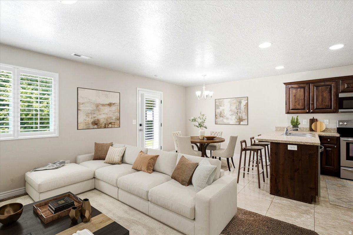 CAMELOT COVE - Residential