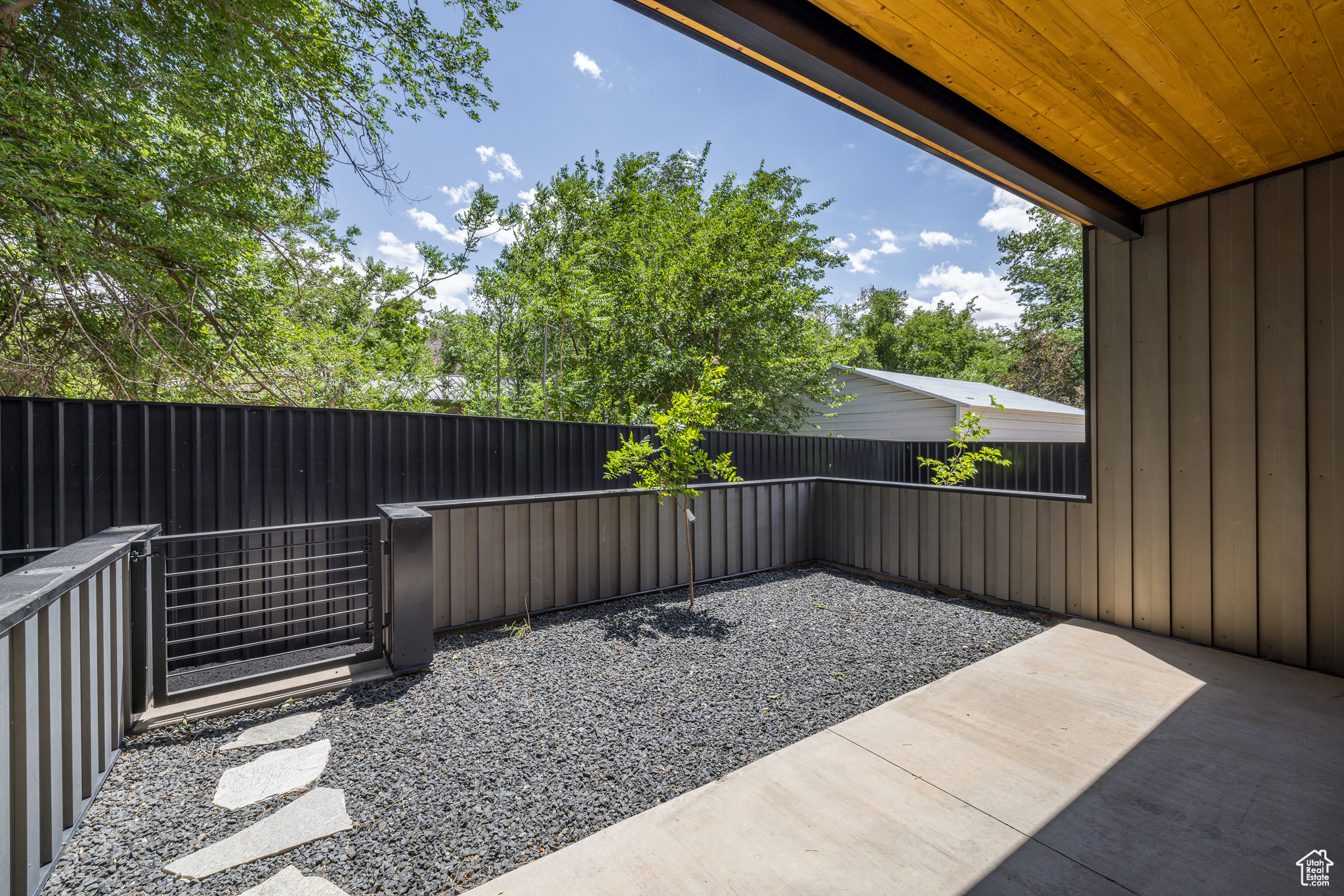 COTTONWOOD CONDOS - Residential