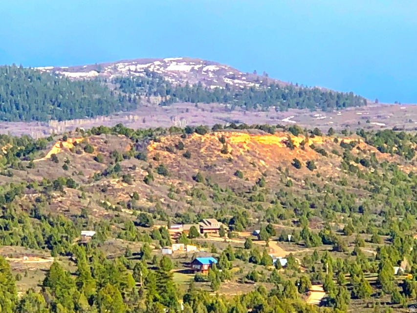 BRYCE SUMMIT ESTATES - Land