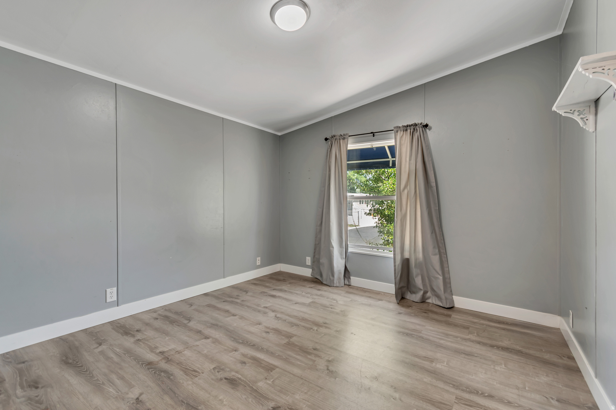 WESTERN ESTATES - Residential