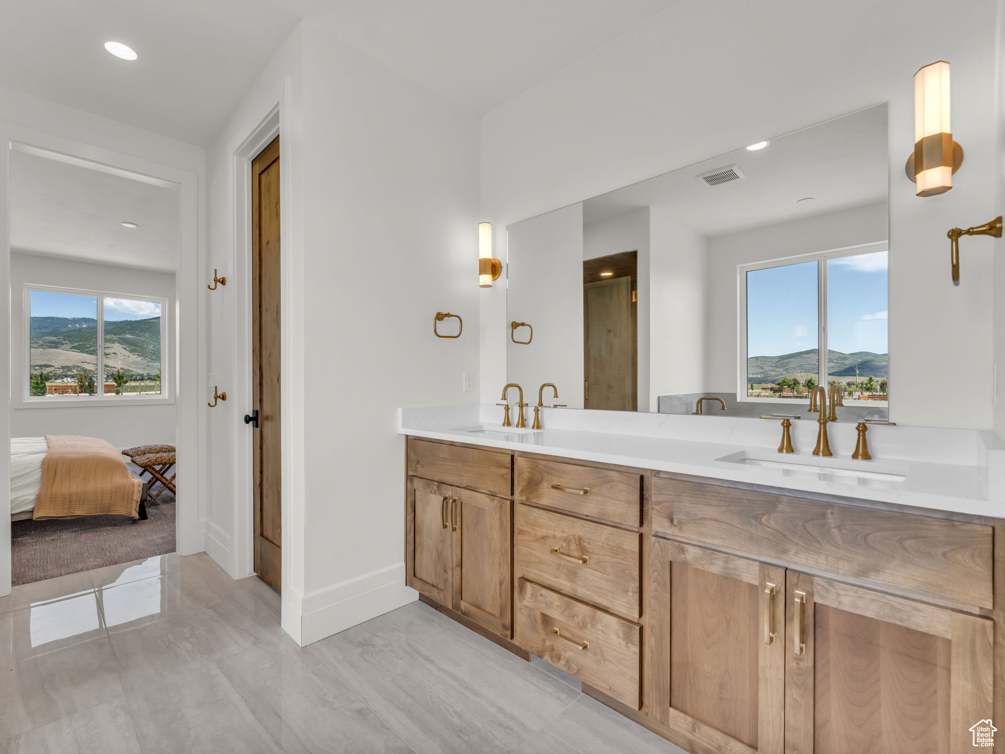 HART CROSSING - Residential