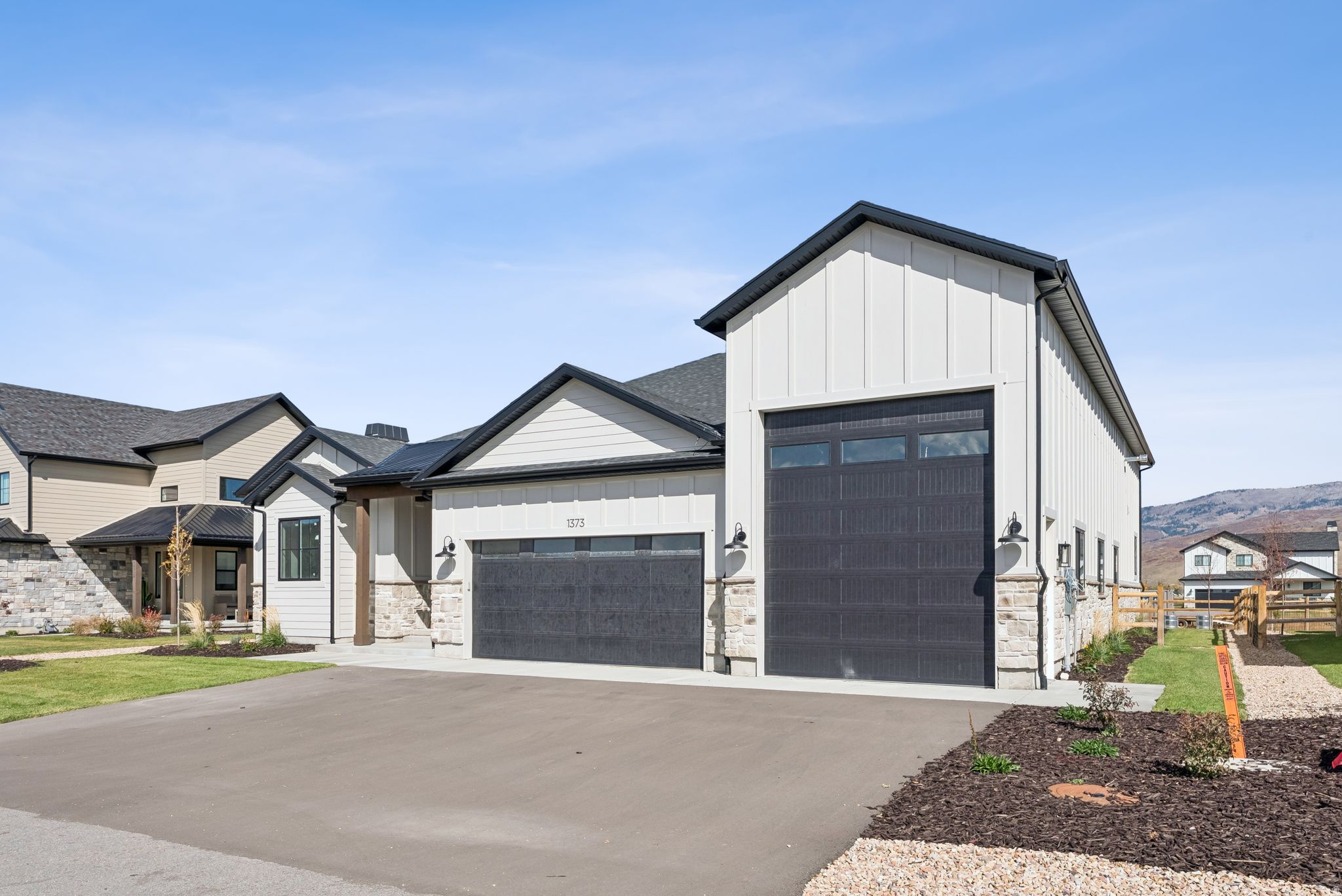 HART CROSSING - Residential