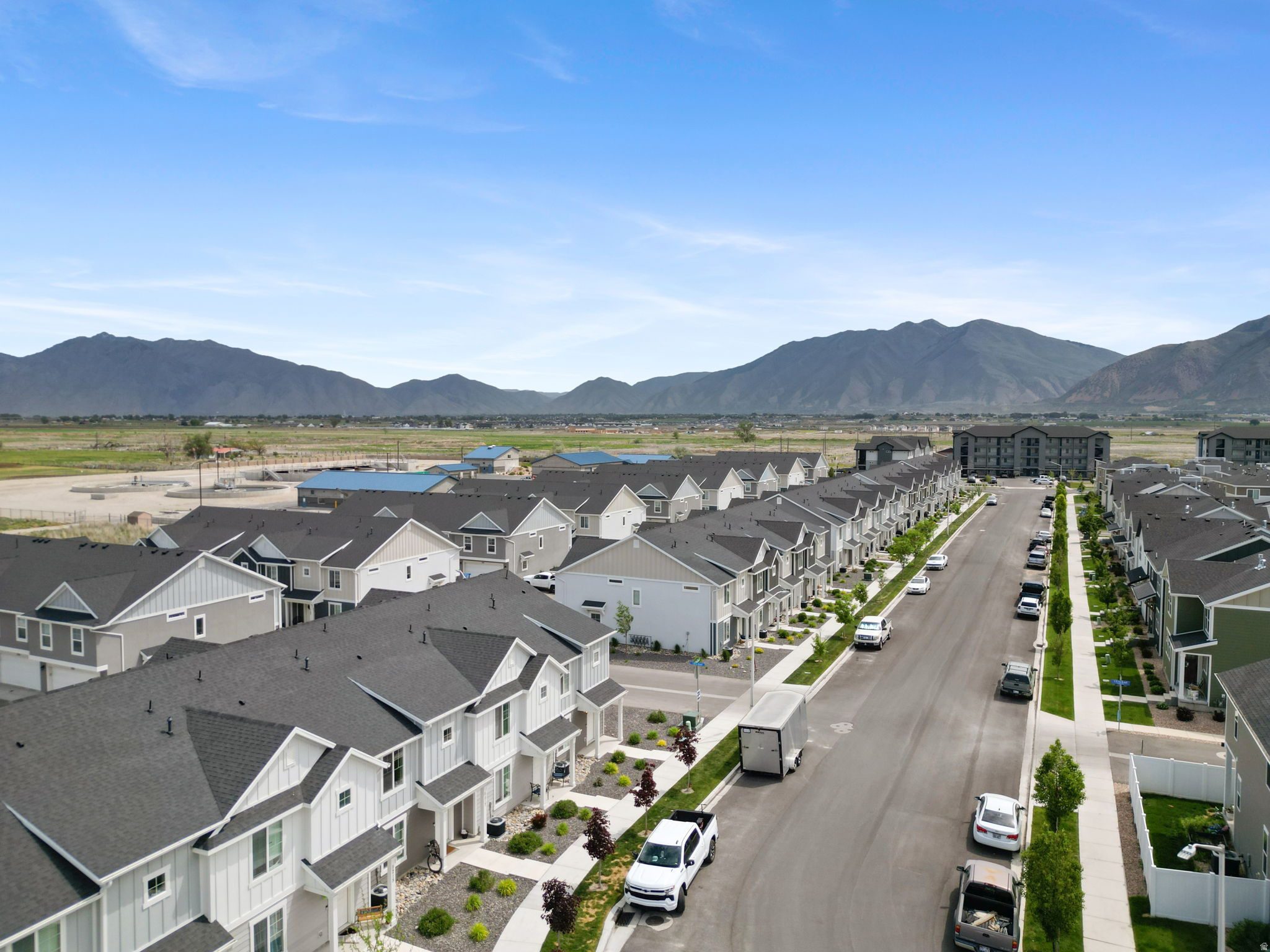 ARROWHEAD PARK - Residential