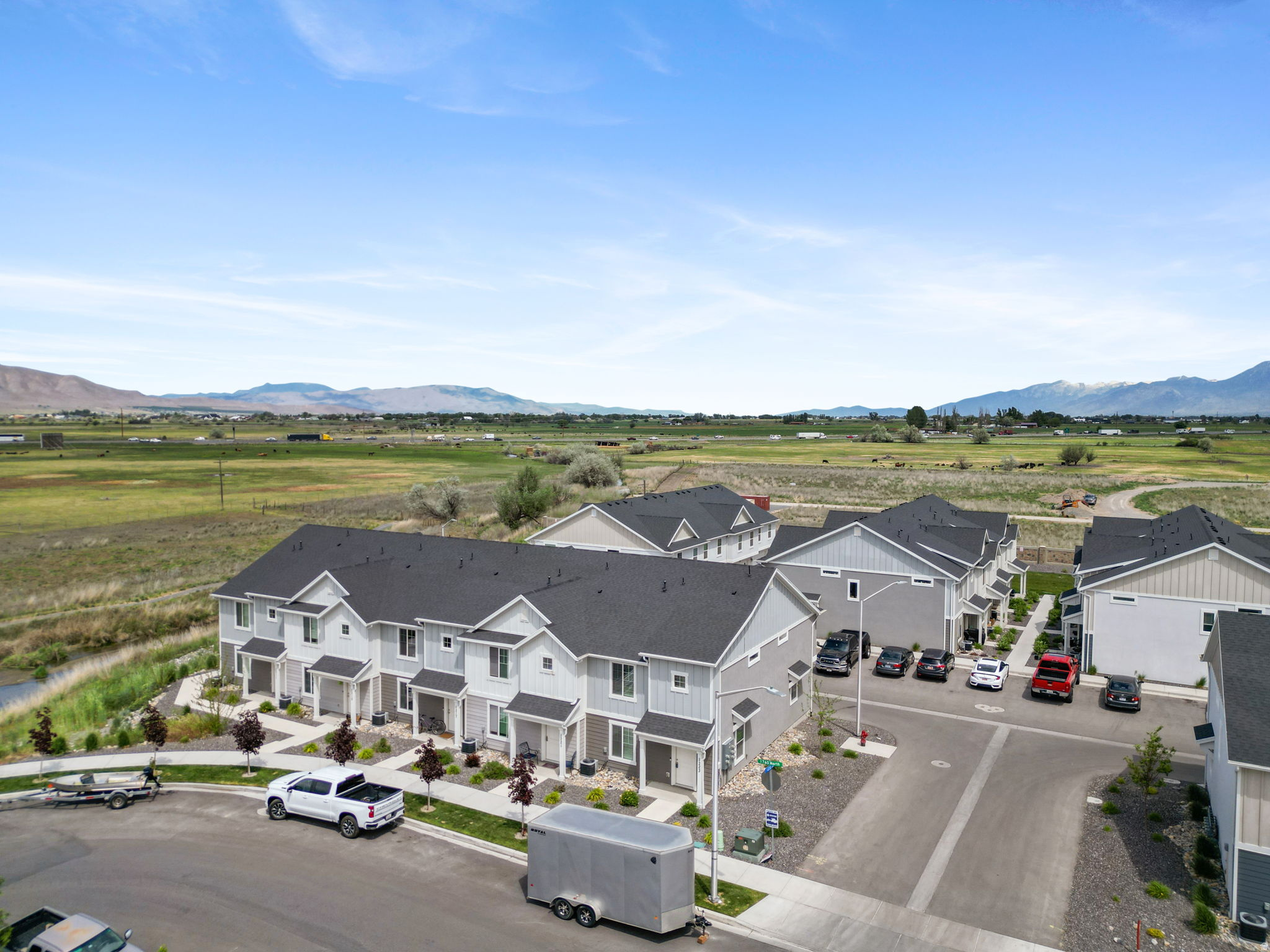 ARROWHEAD PARK - Residential