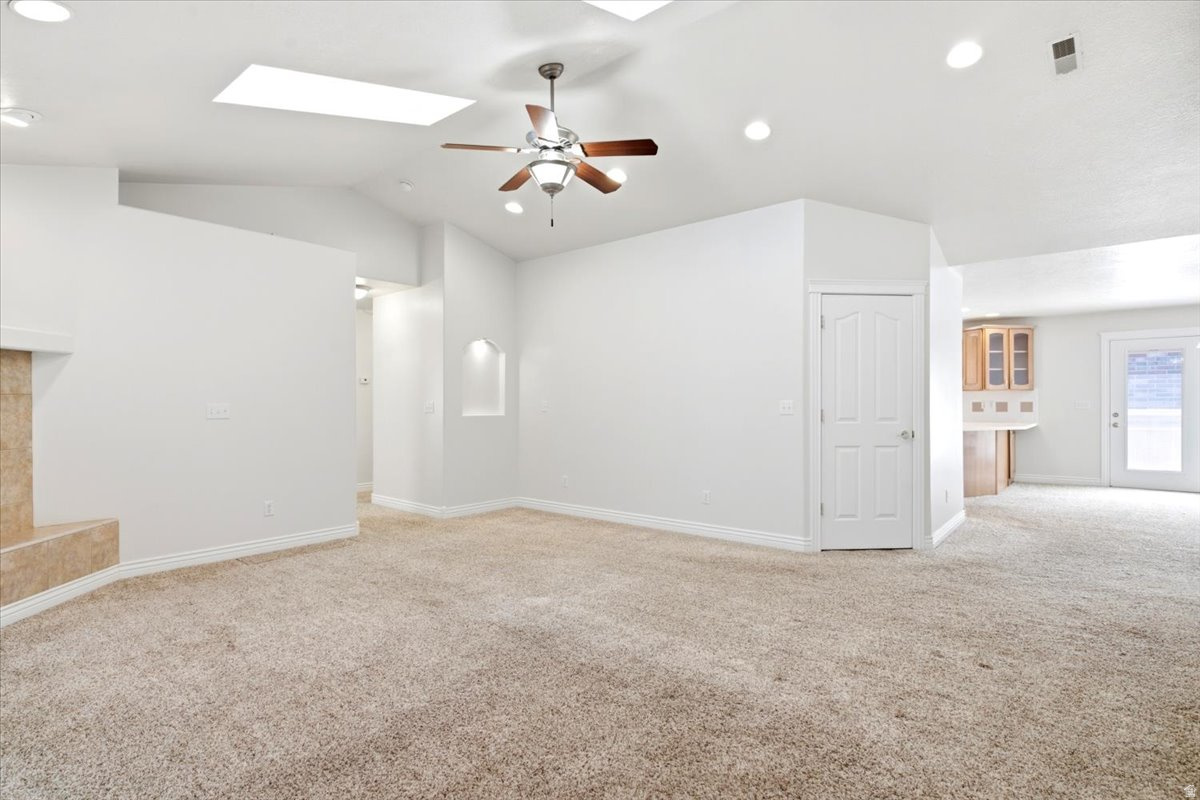 SPRING CREEK PRUD - Residential